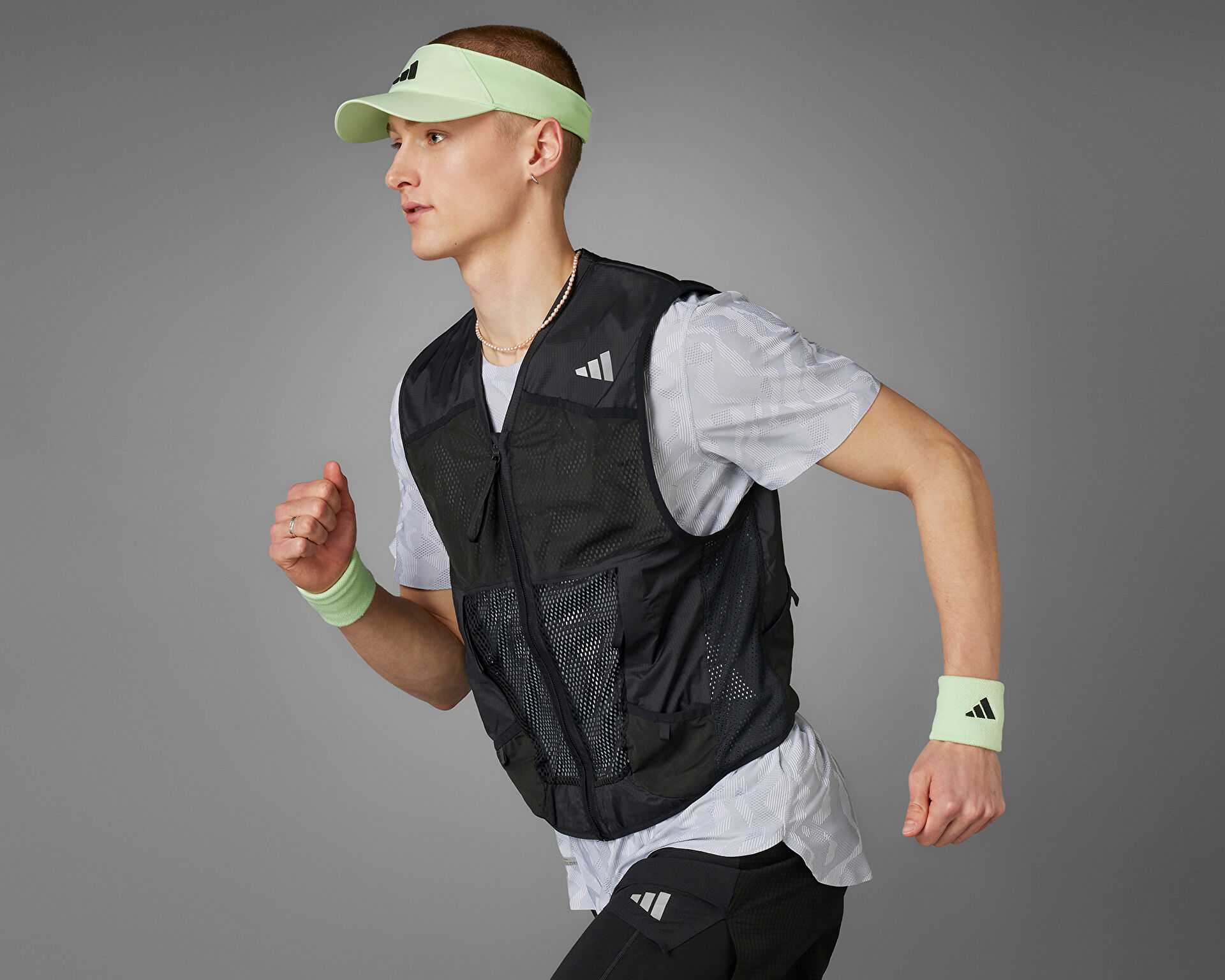 جلیقه دویدن Adidas Ult Pkt Vest