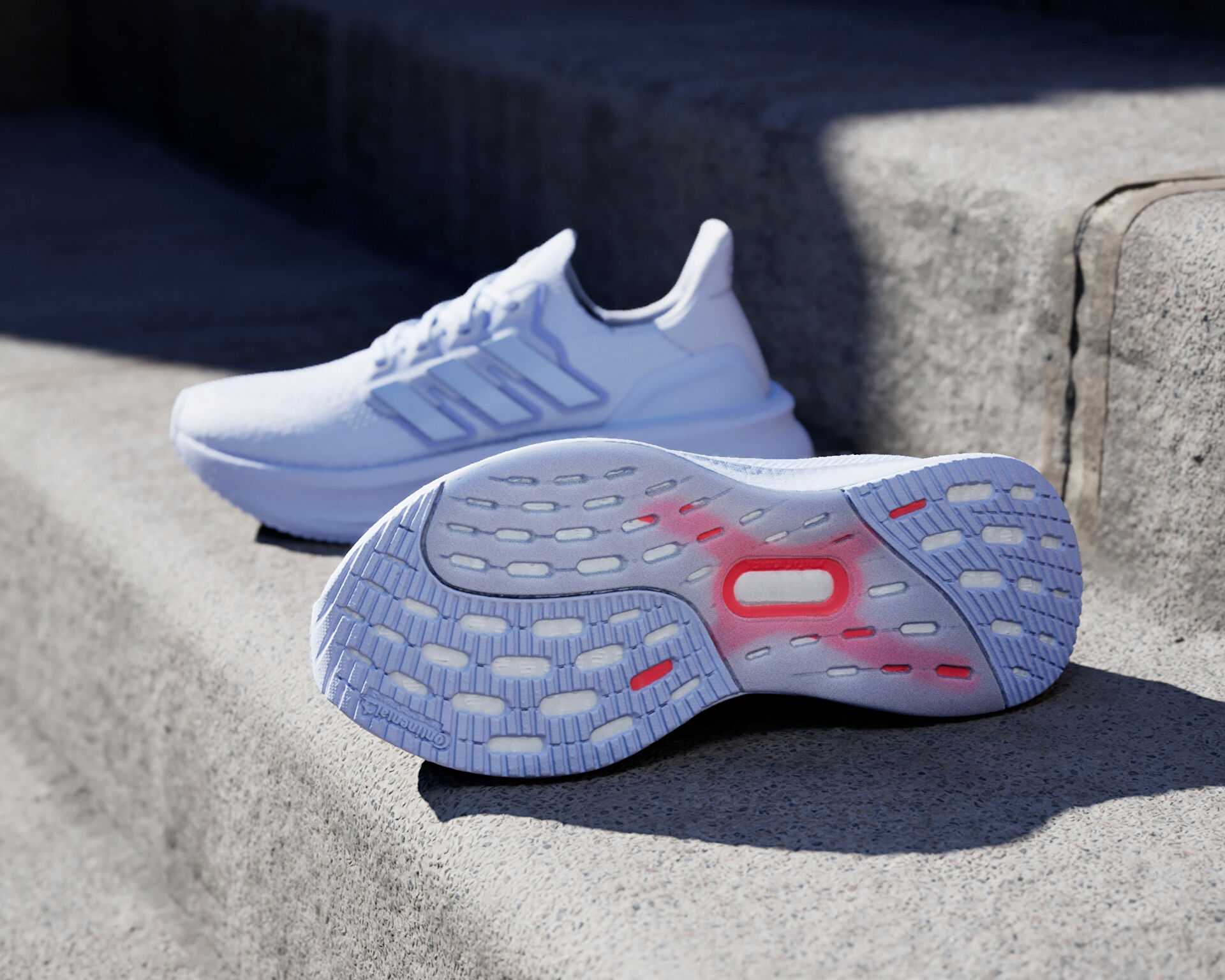 کفش دویدن Ultraboost Light X