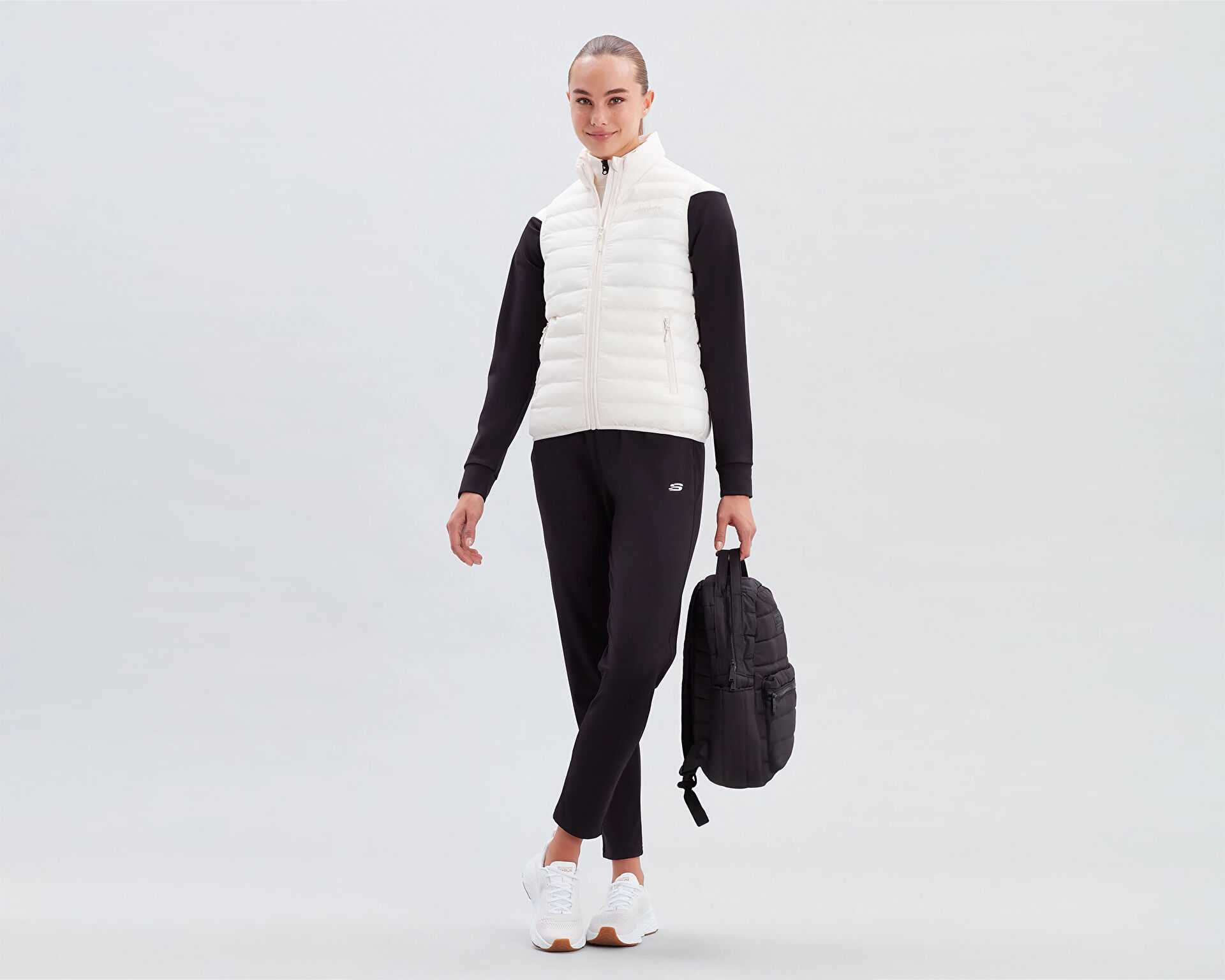 جلیقه W Essential Vest