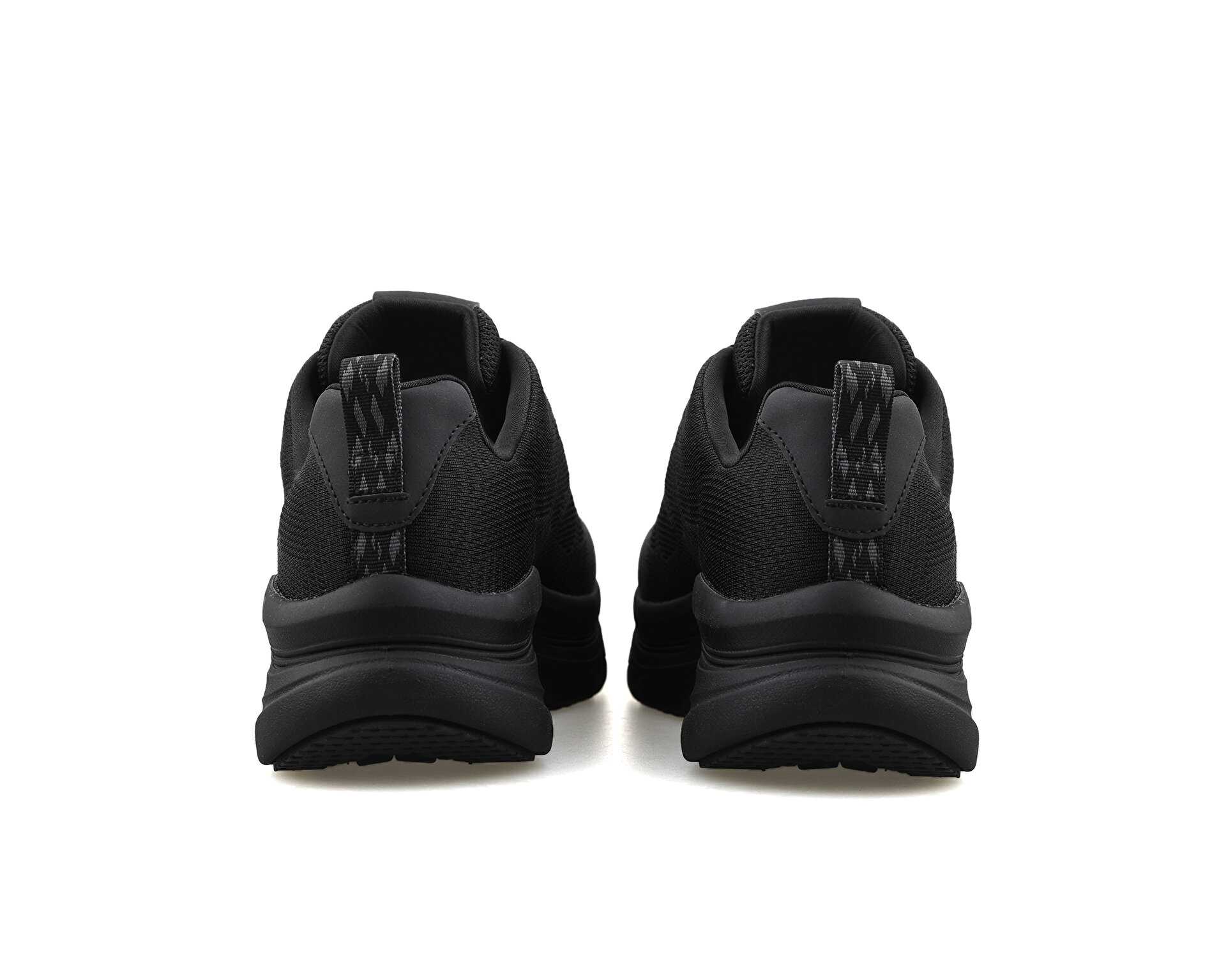 کفش های فضای باز Skechers Dlux Journey