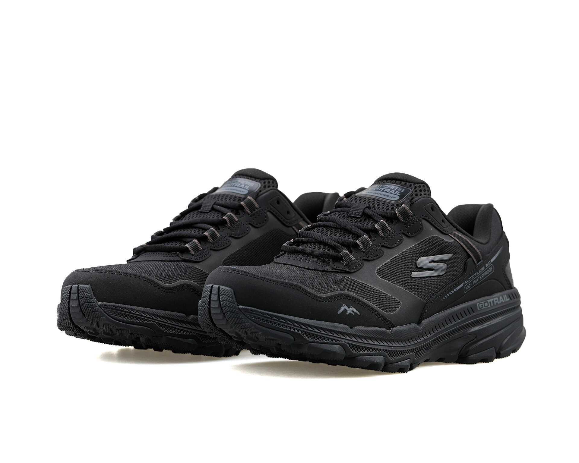 کفش دویدن Skechers Go Run Trail Altitude 2.0