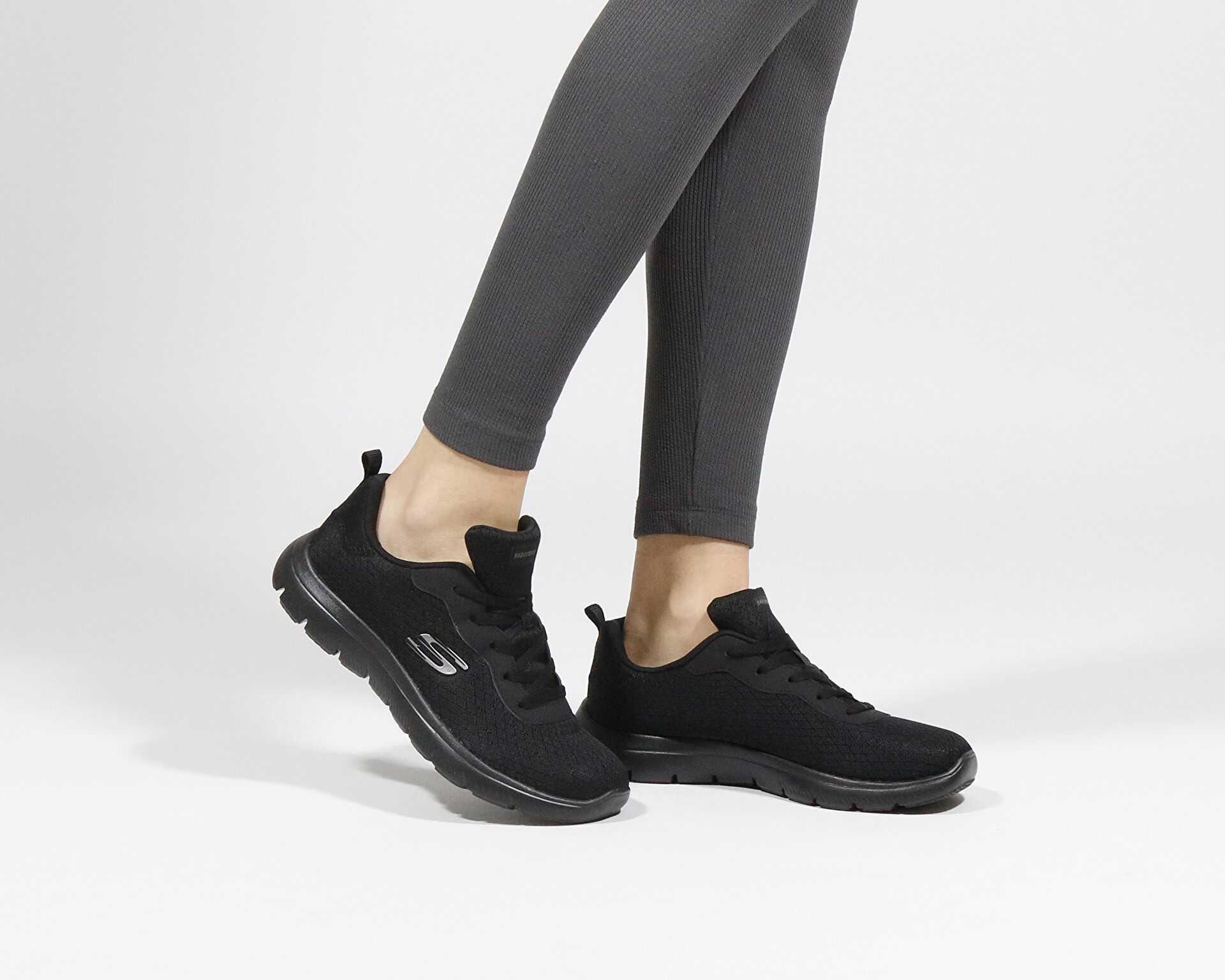 کفش های روزانه Summits