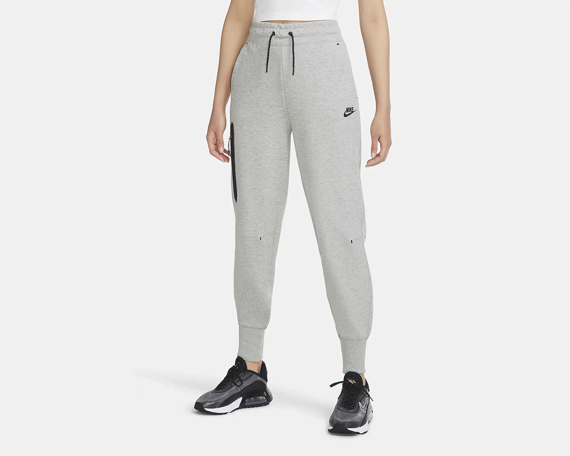 شلوار گرمکن معمولی Tech Fleece Pant