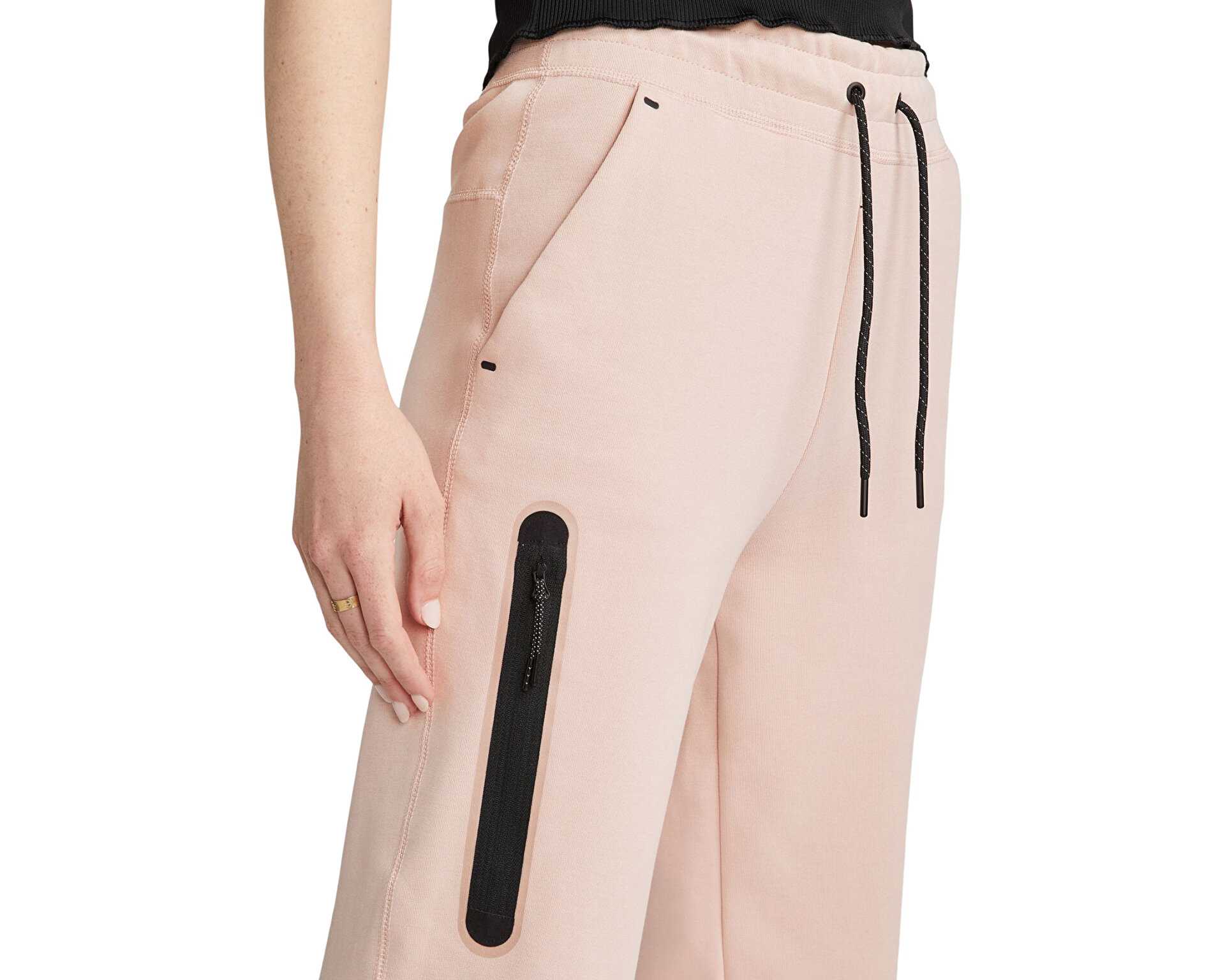 شلوار گرمکن معمولی Tech Fleece Pant