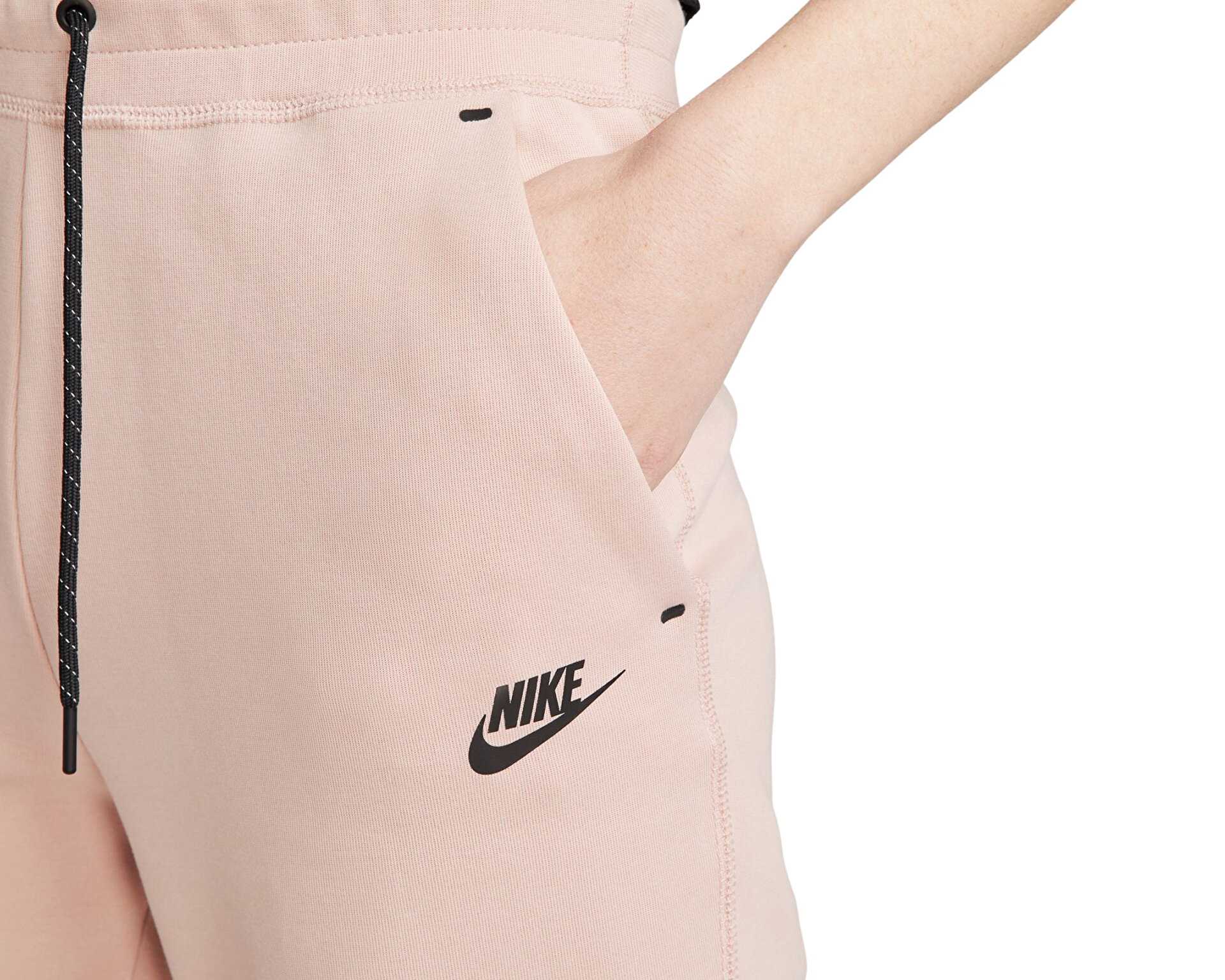 شلوار گرمکن معمولی Tech Fleece Pant