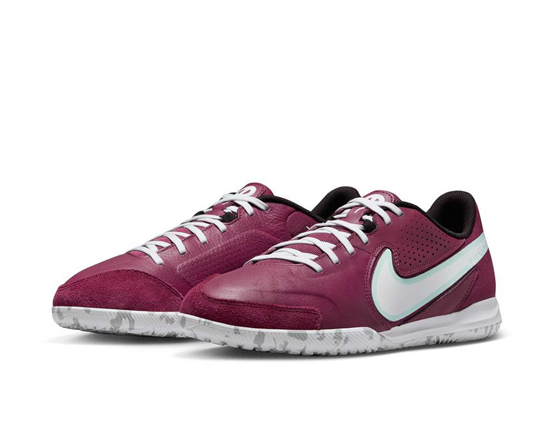 کفش های داخلی/داخلی Tiempo Legend 9 Academy Ic