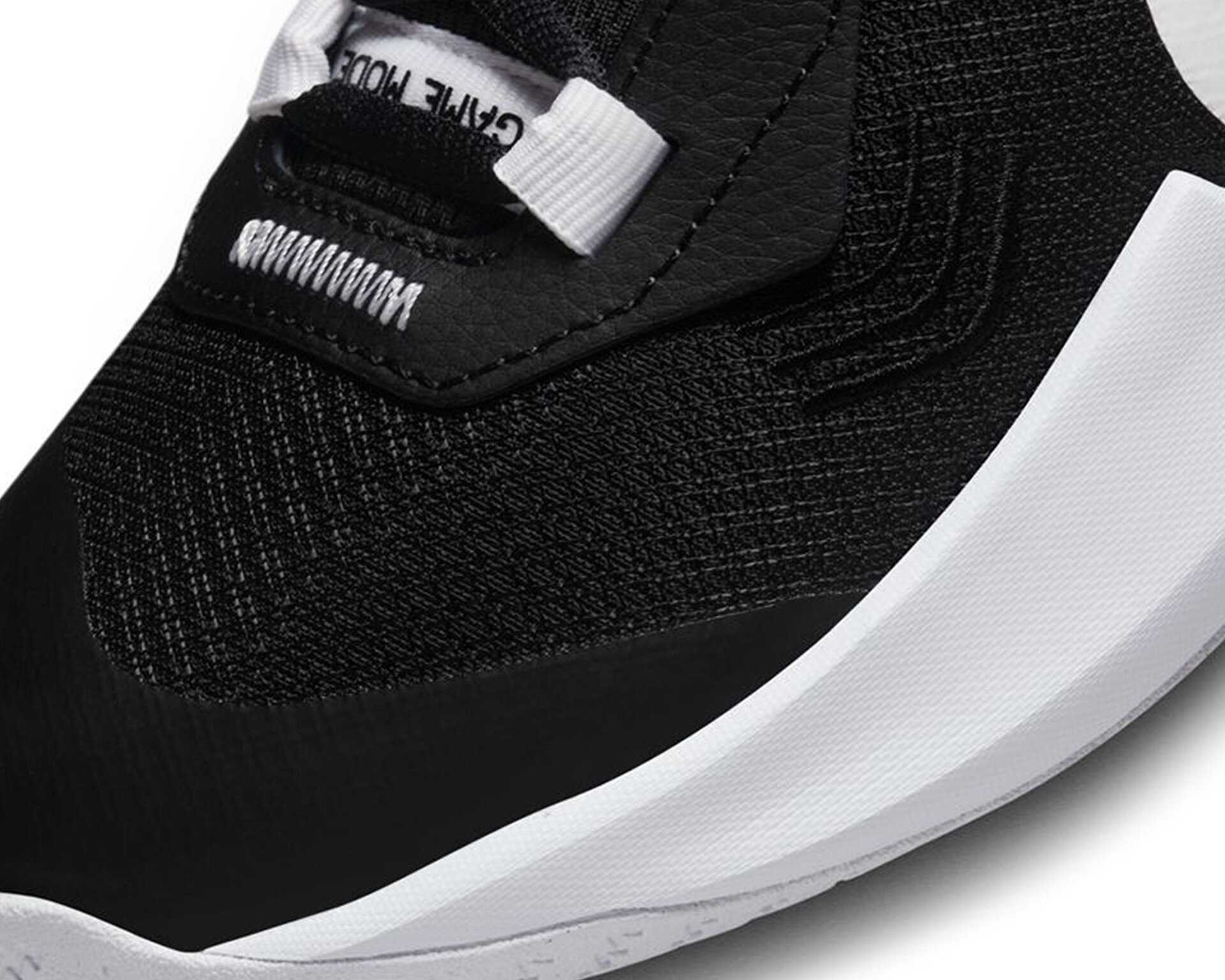 کفش بسکتبال جوانان Air Zoom Crossover 2