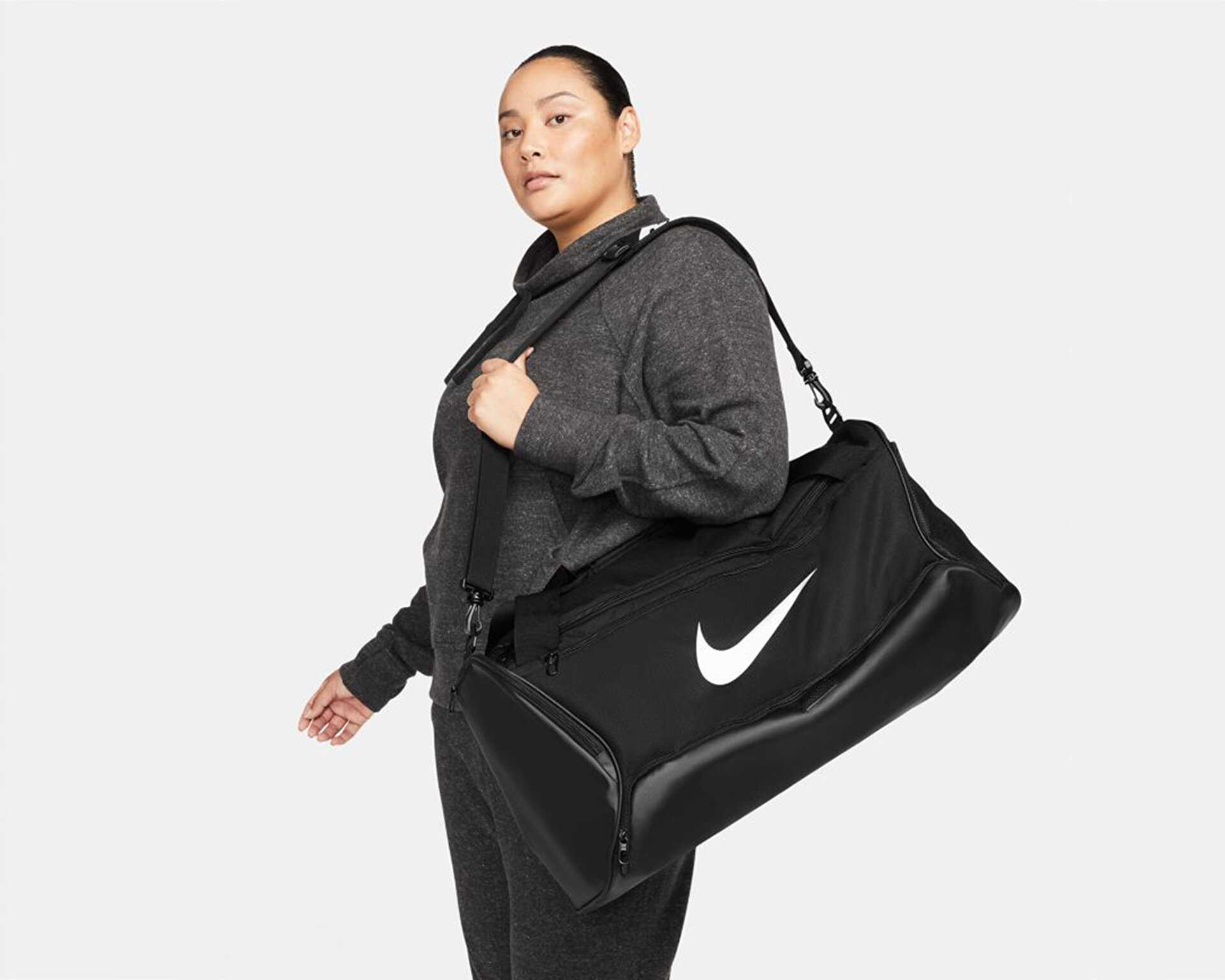 کیف ورزشی (24 لیتری) W Nk Gym Club