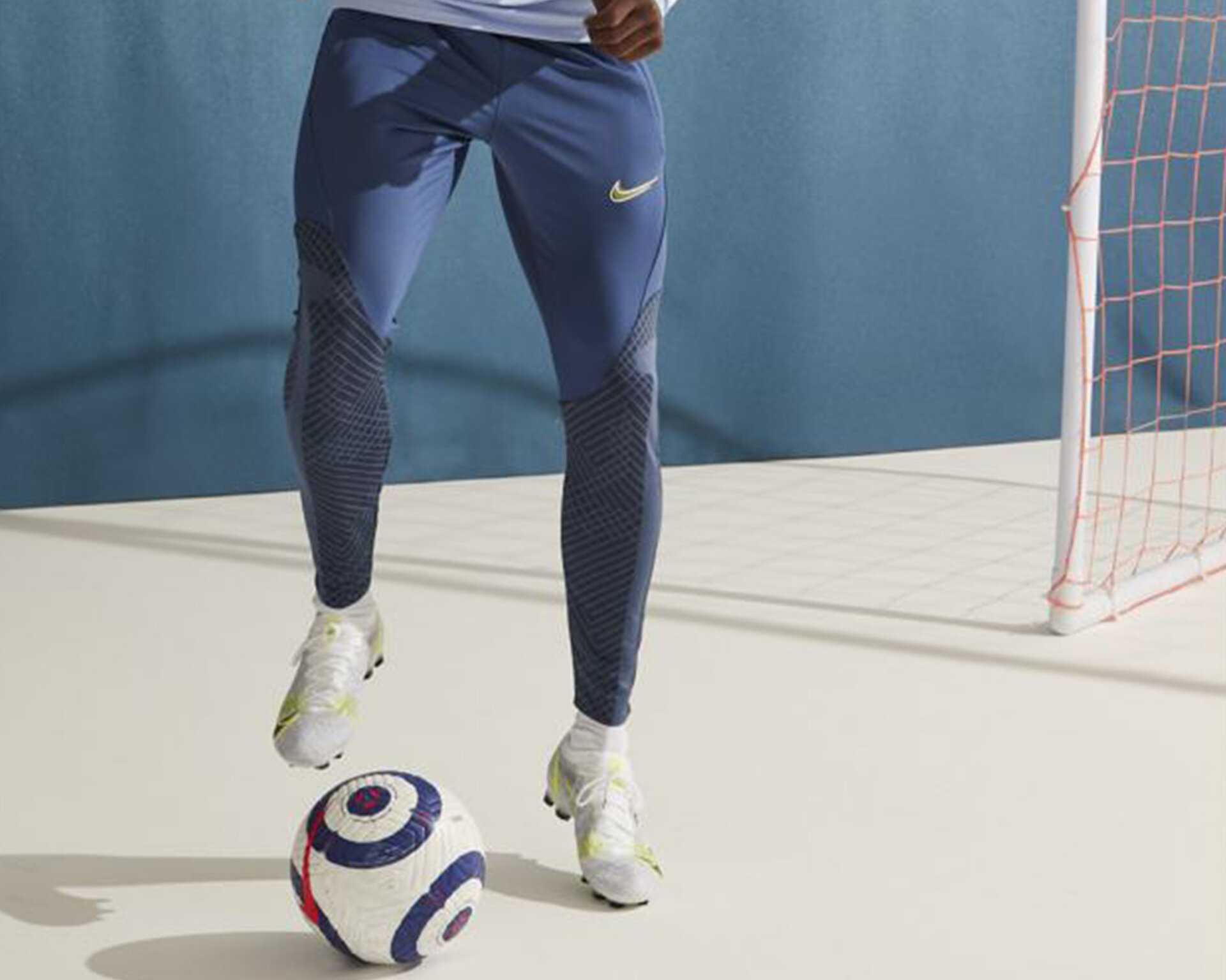 شلوار تمرینی فوتبال Strike 22 Eşofman Altı