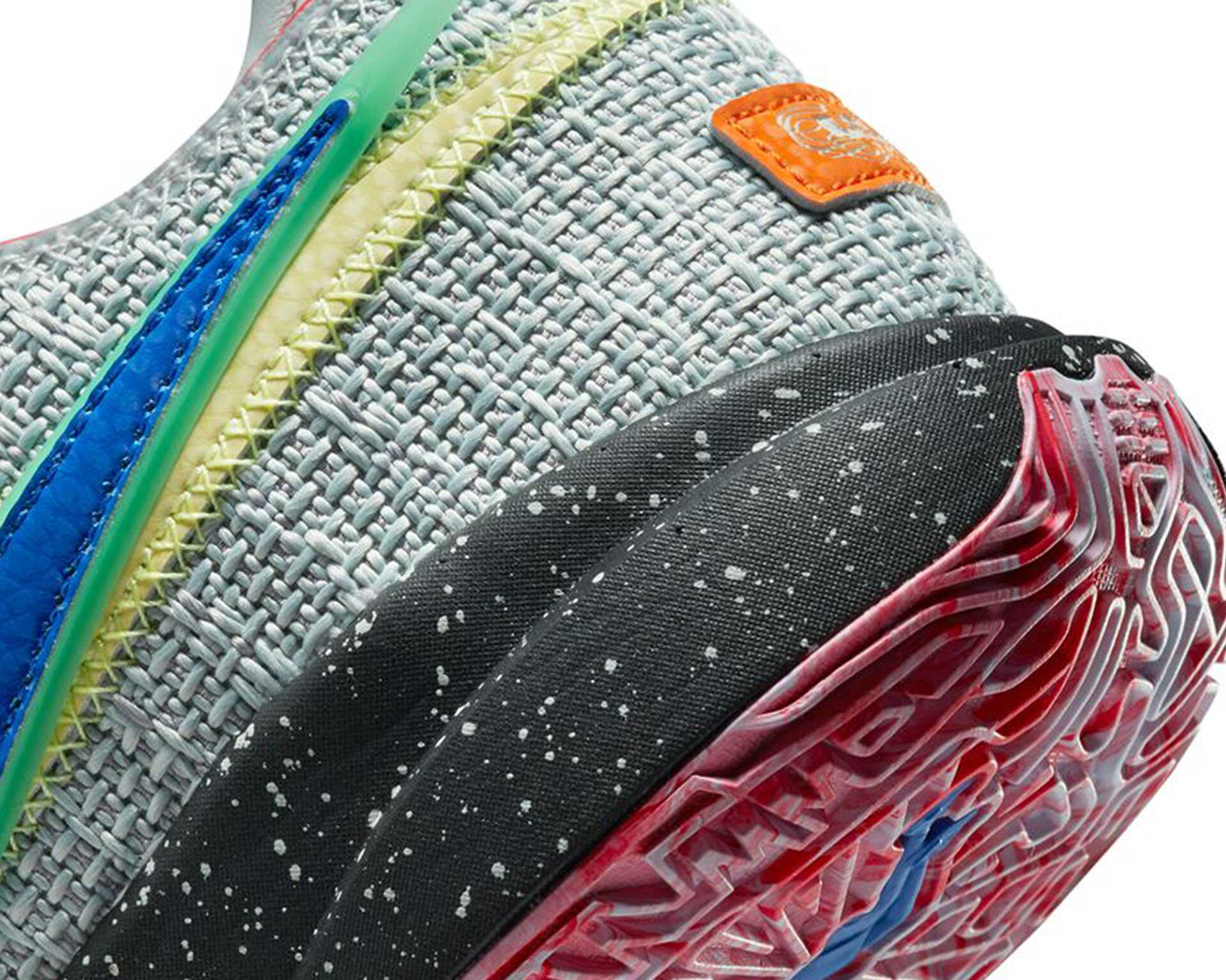 کفش بسکتبال جوانان Nike Lebron Xxı