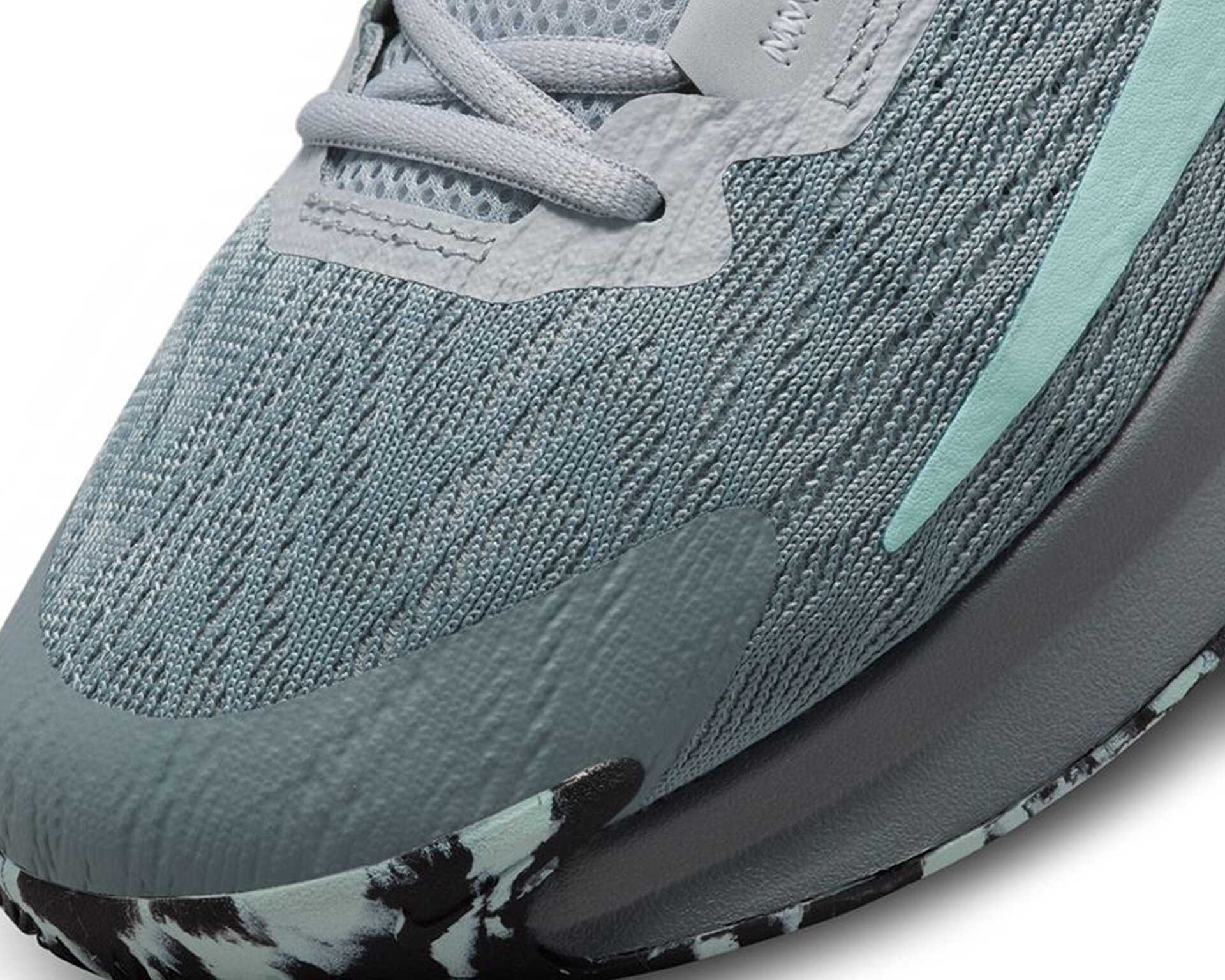 کفش های بسکتبال Giannis immortality