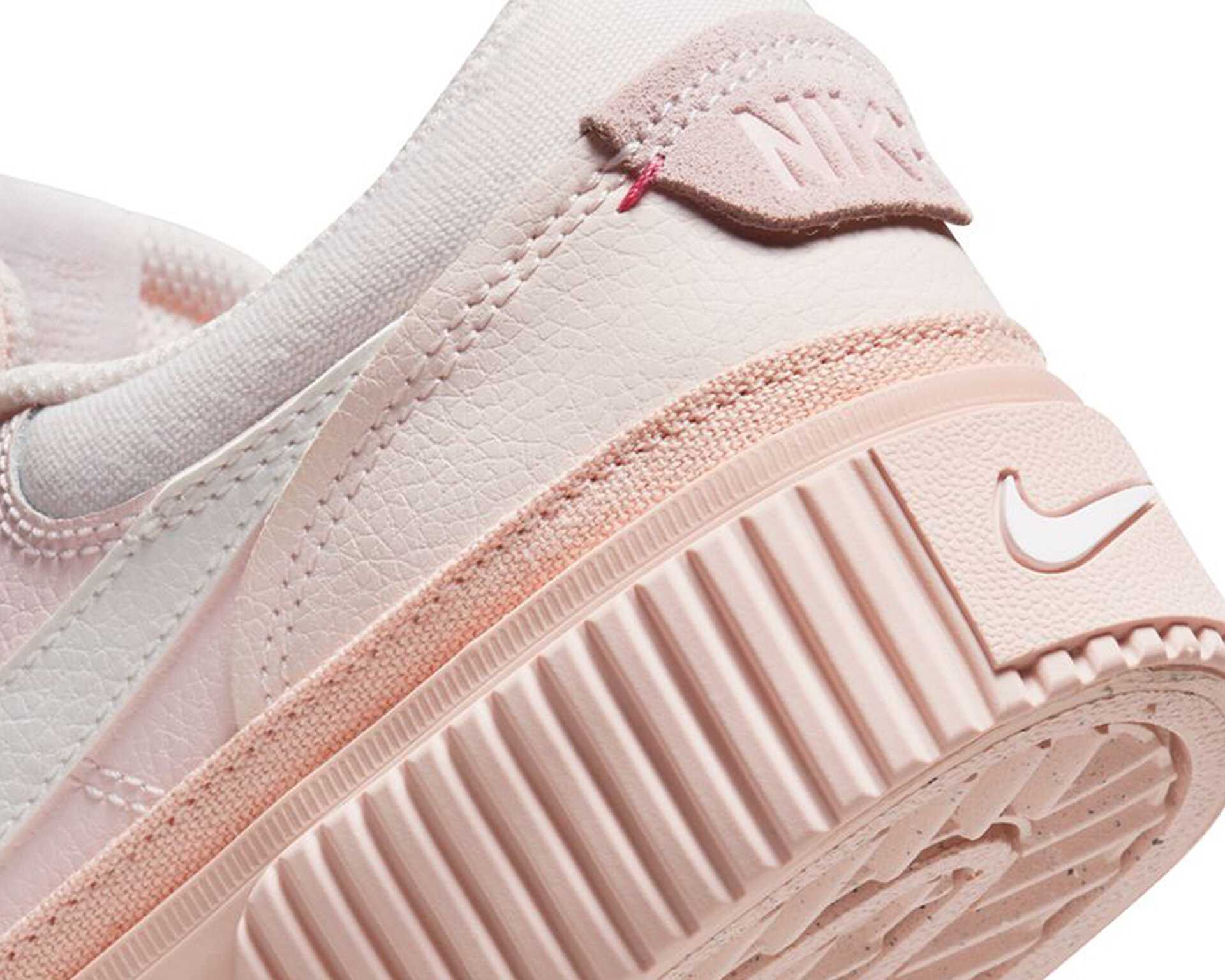 کفش های روزانه Wmns Court Legacy Lift