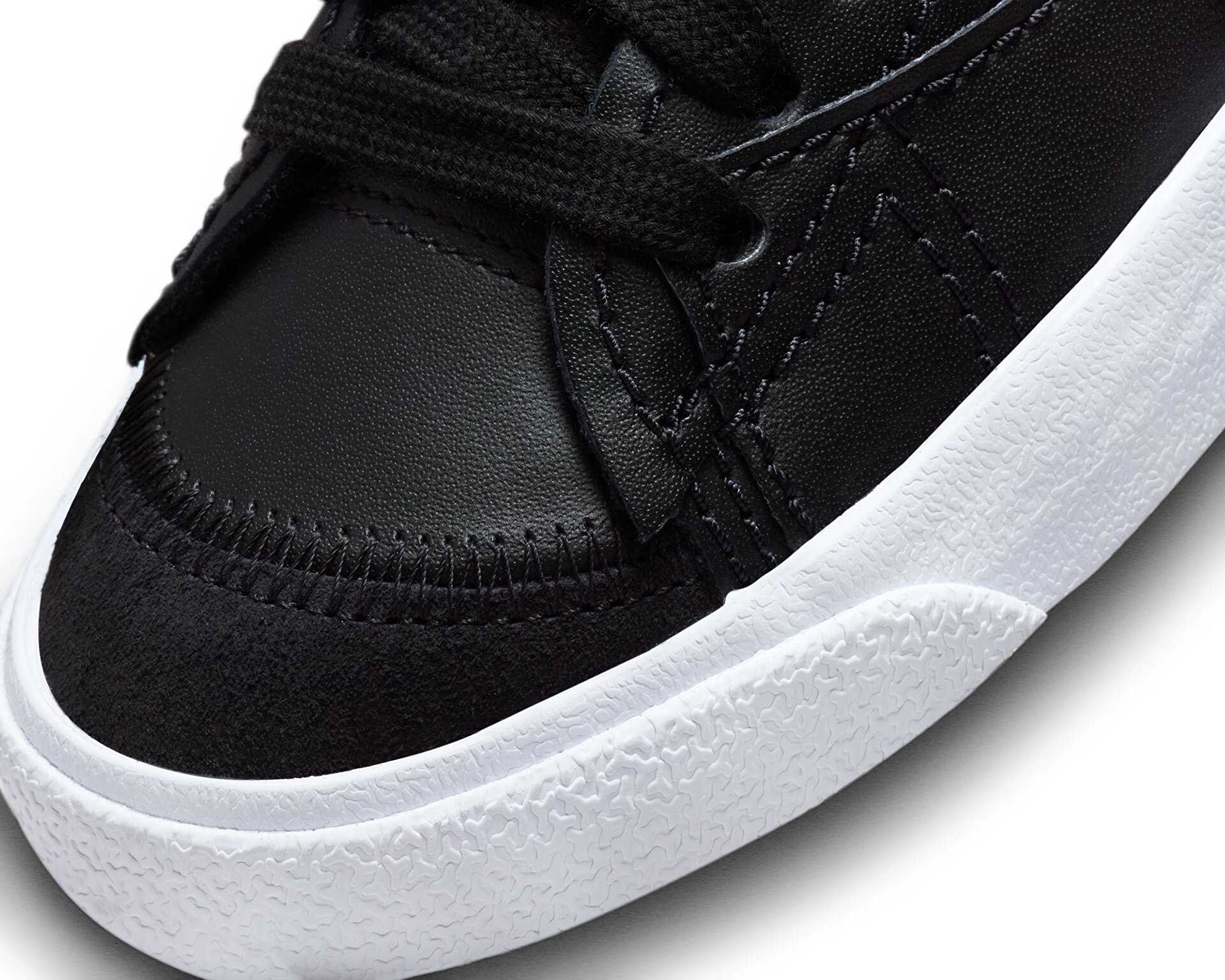 کفش های روزانه W Blazer Low '77 Jumbo