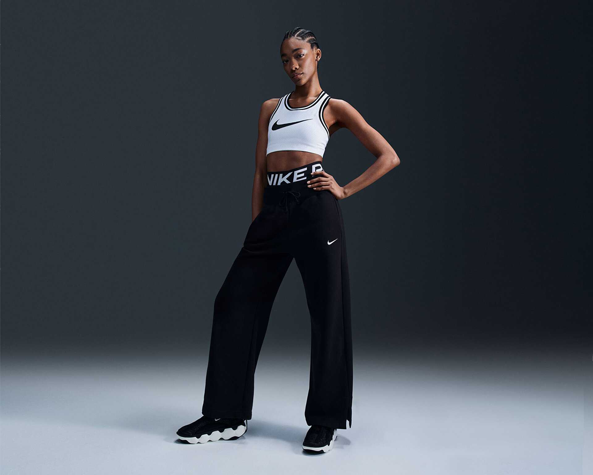 شلوار گرمکن معمولی Nike Sportswear Phoenix Fleece