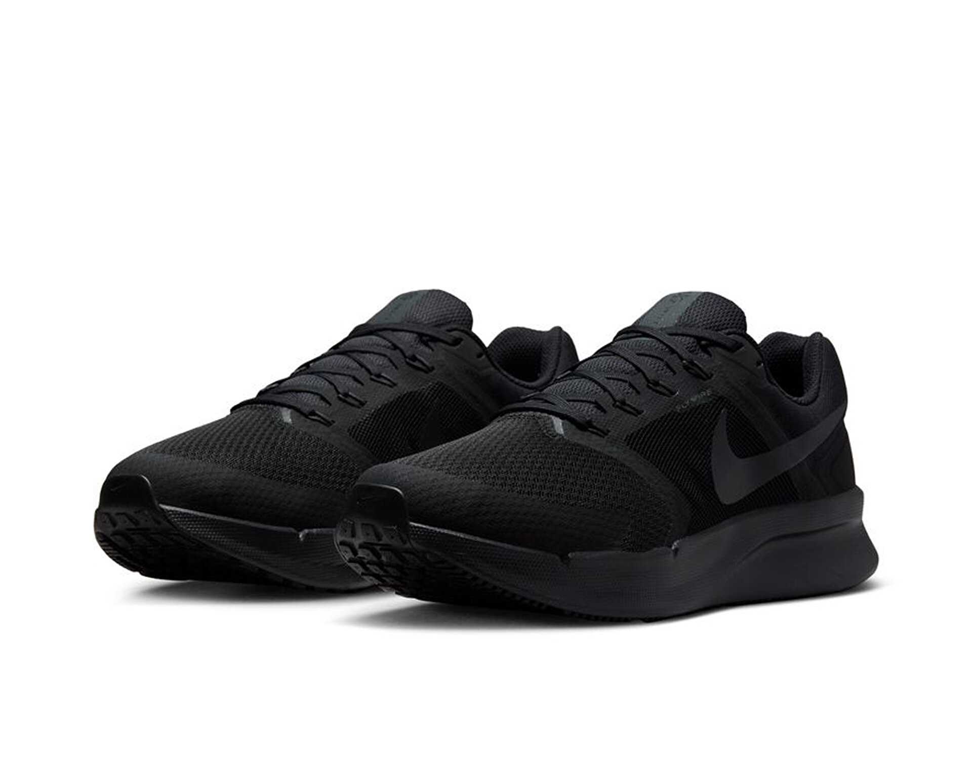 کفش دویدن Nike Run Swift 3