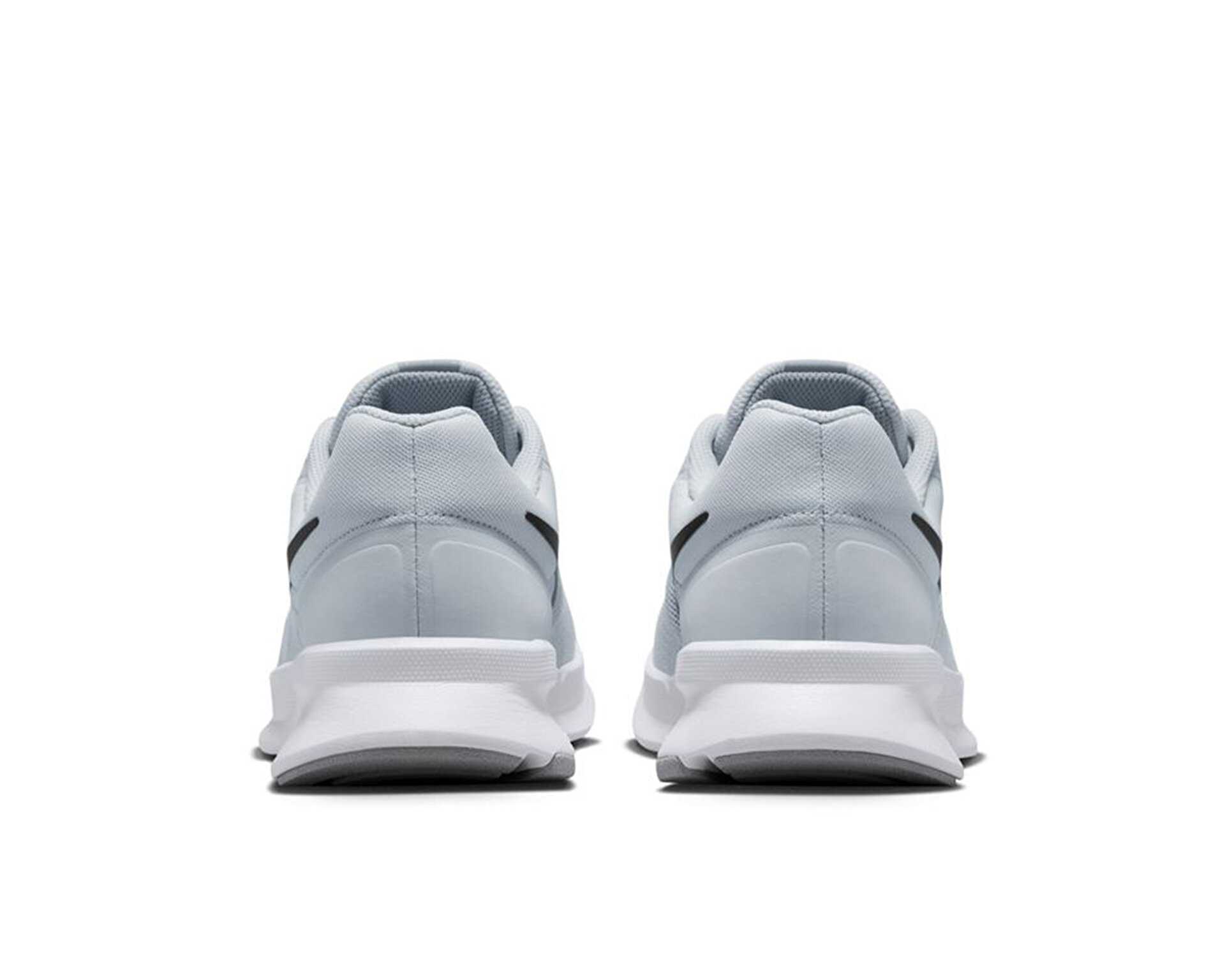 کفش دویدن Nike Run Swift 3