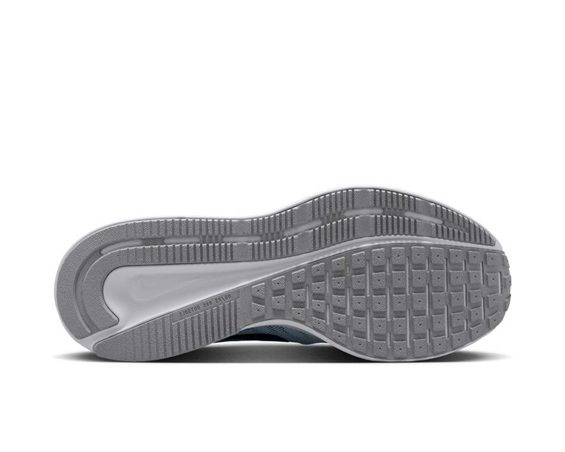 کفش دویدن Nike Run Swift 3