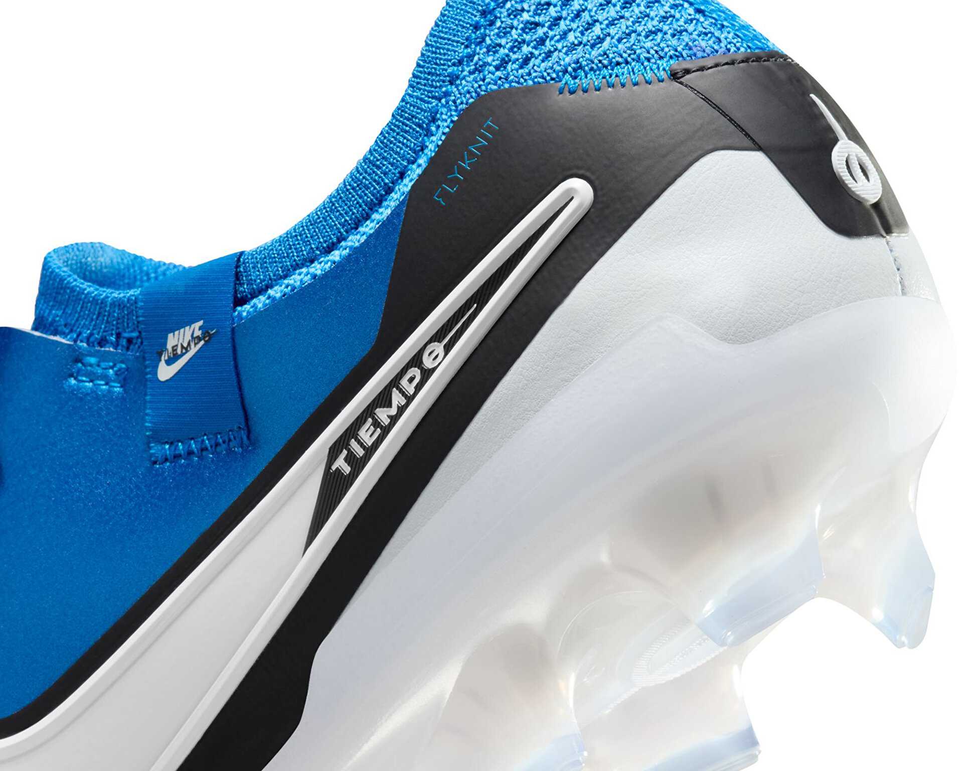 کفش فوتبال با زمین نرم Tiempo Legend 10 Elite