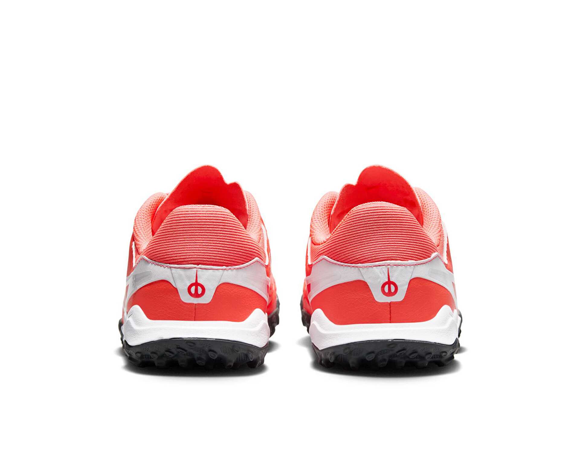 کفش های میدان مصنوعی Legend 10 Academy Tf