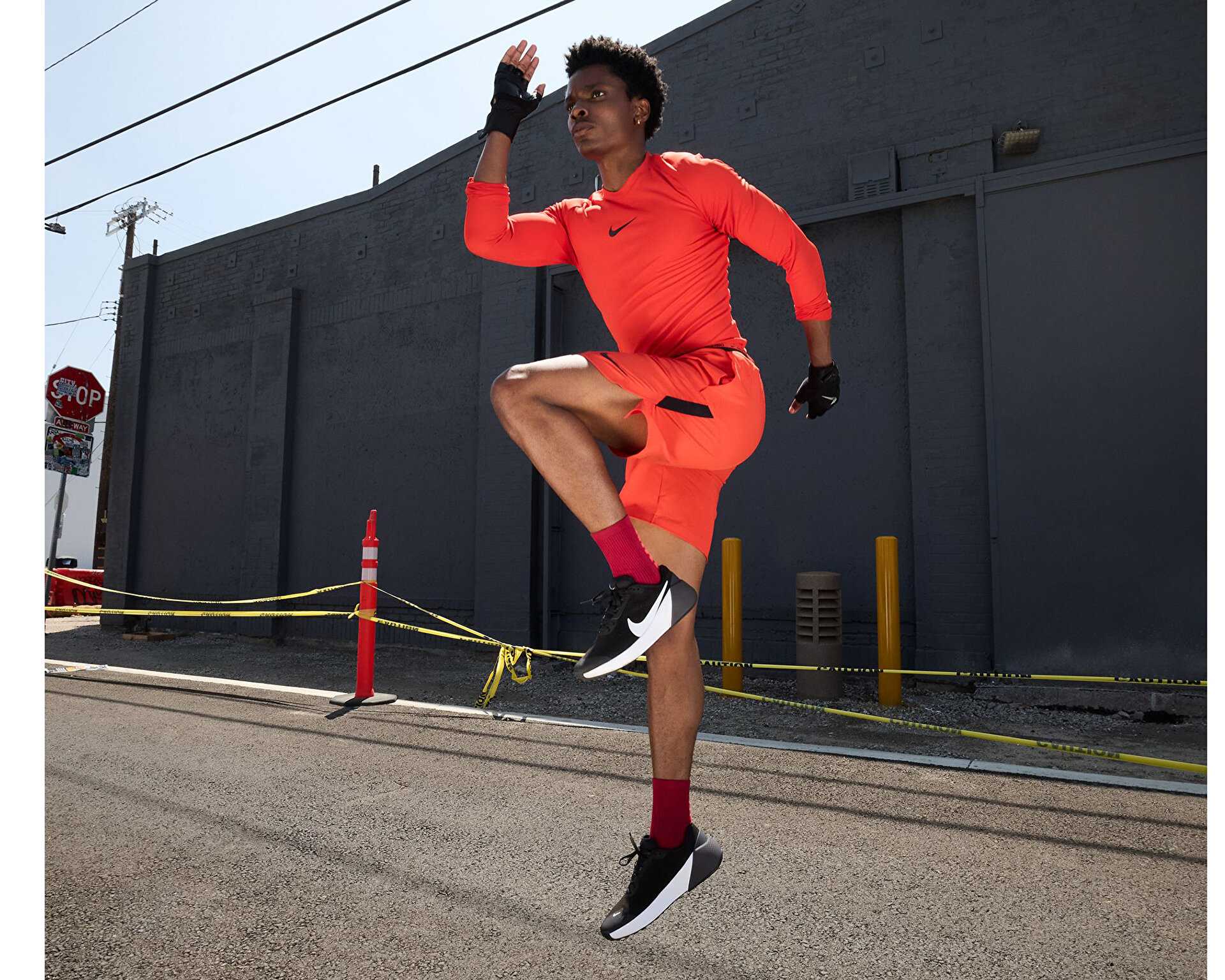 کفش دویدن M Air Zoom Tr 1