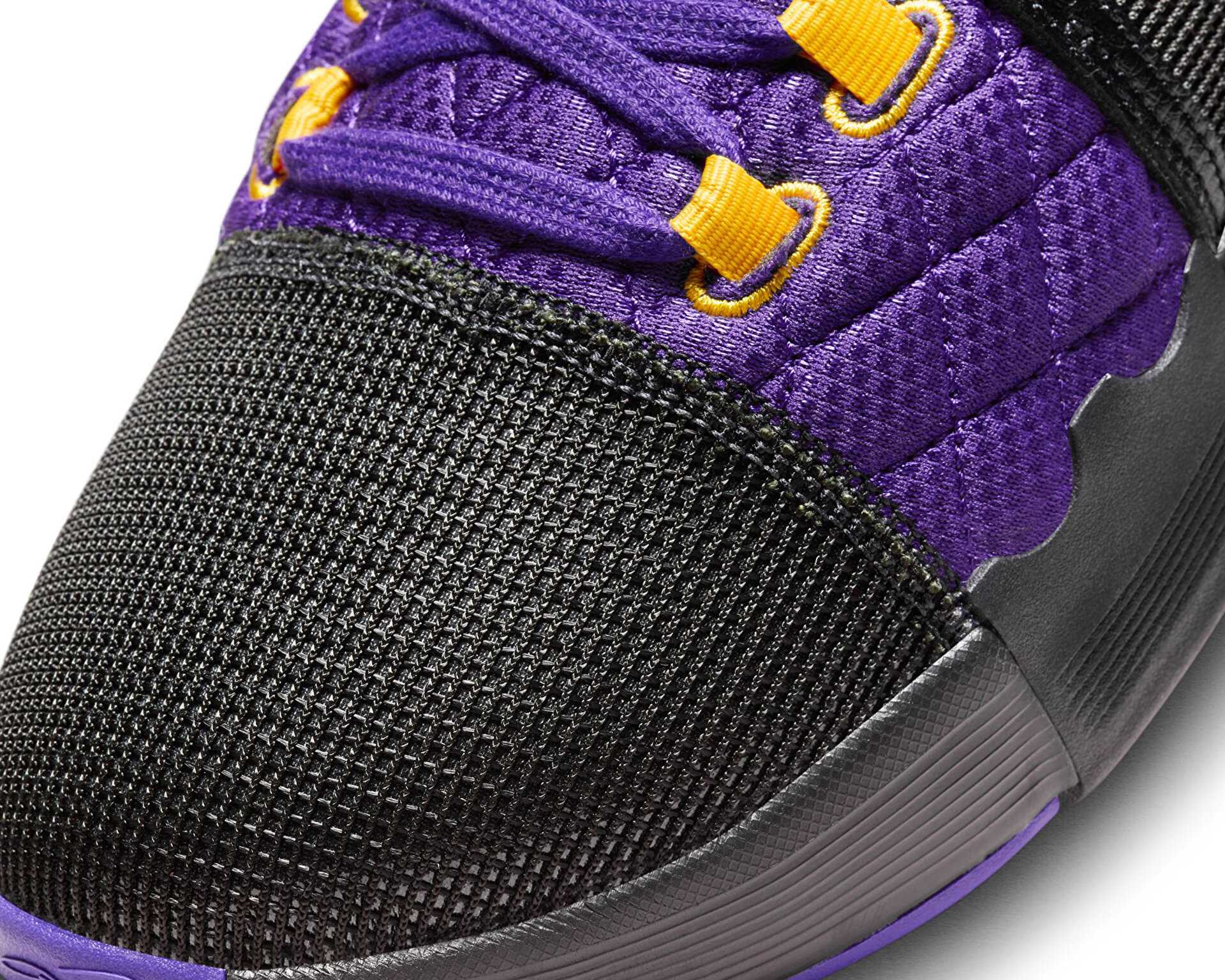 کفش های بسکتبال Lebron Witness Vii