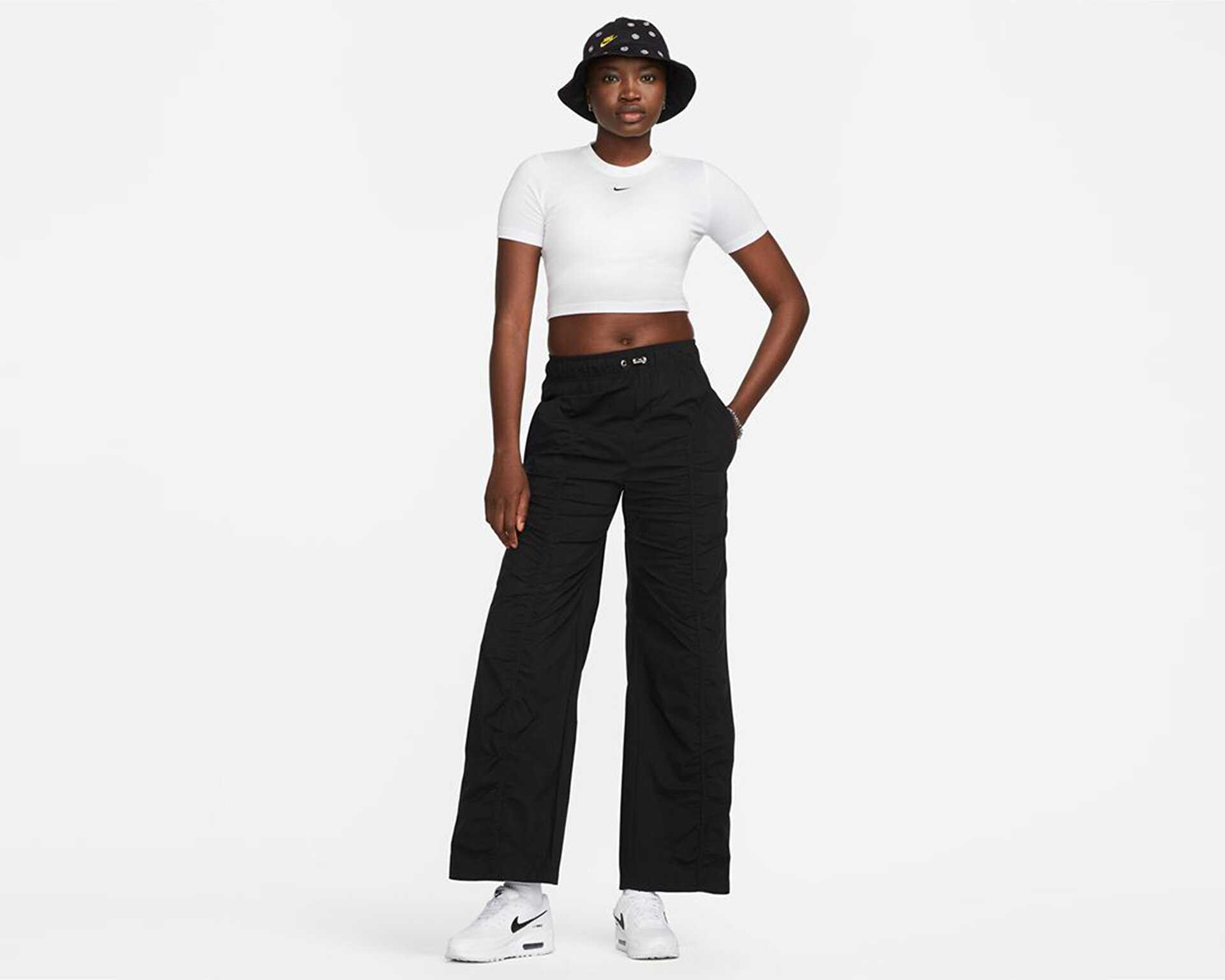 تیشرت راحتی باریک Sportswear EssenTial