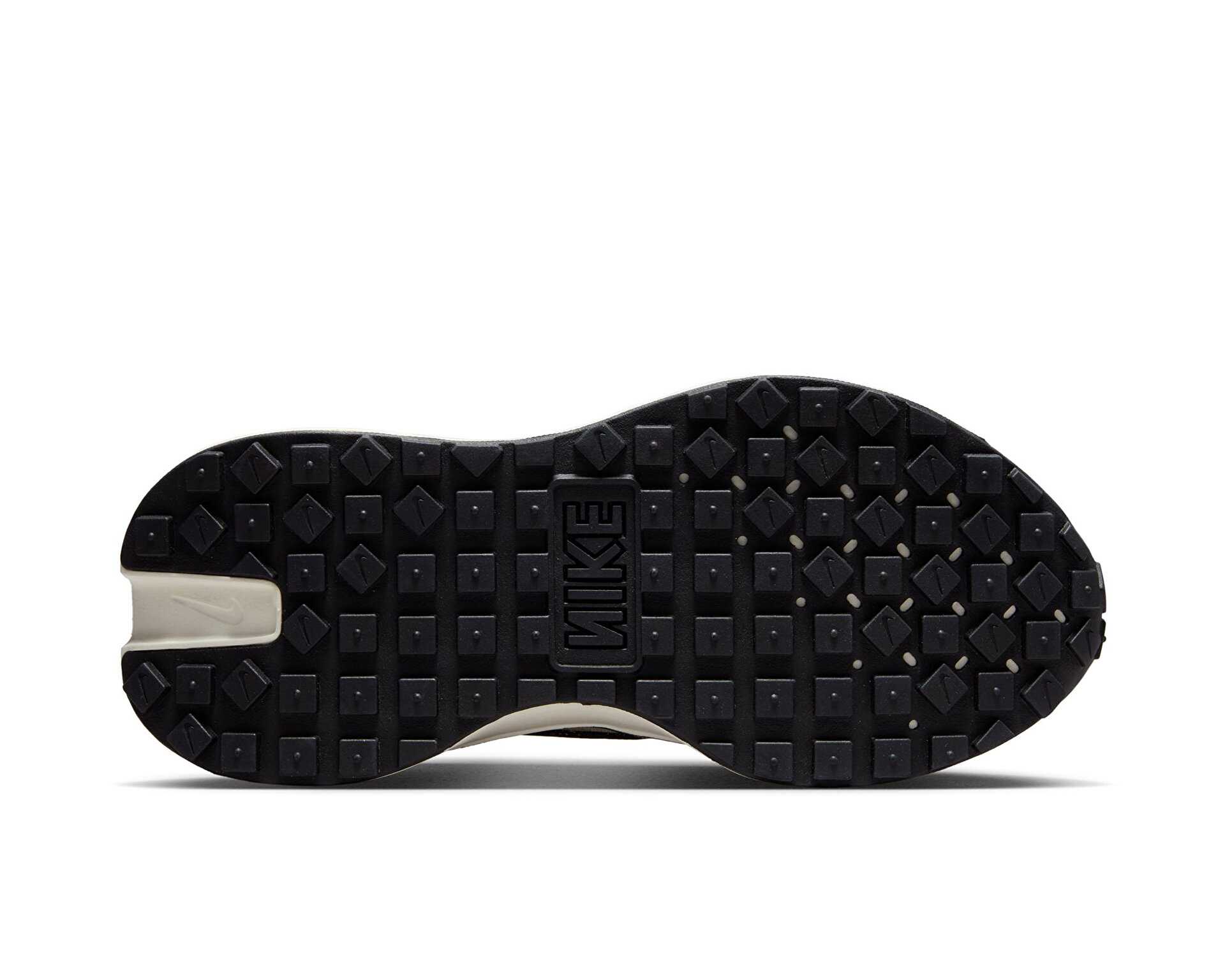 کفش های روزانه Nike Phoenix Waffle