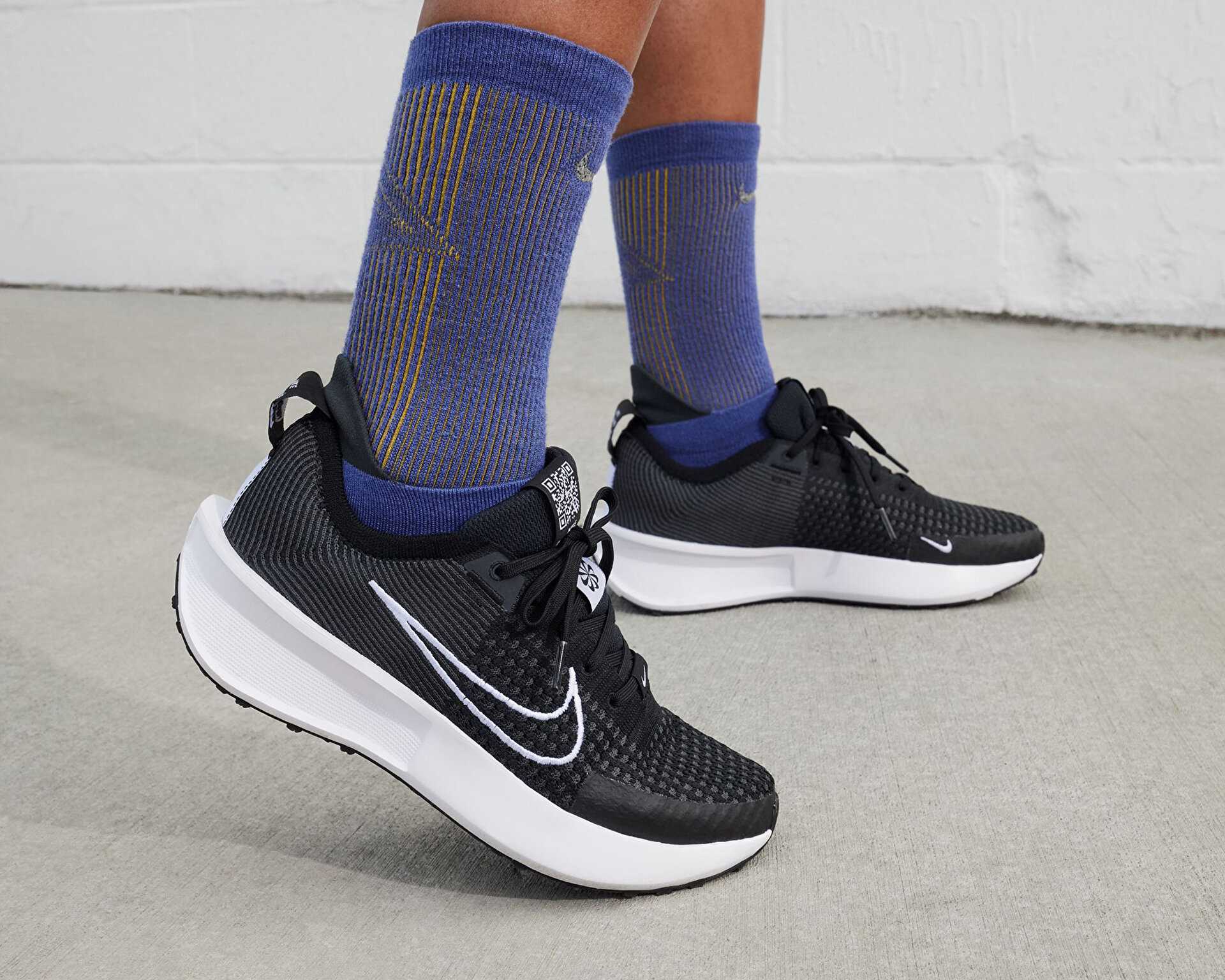 کفش دویدن Nike Interact Run