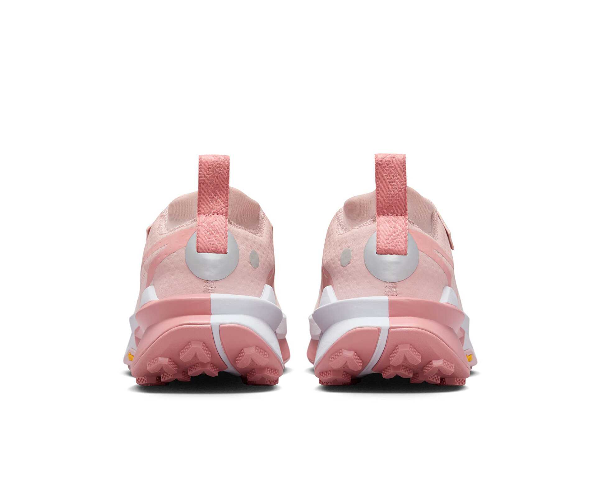 کفش دویدن دنباله دار Zoomx Zegama Trail