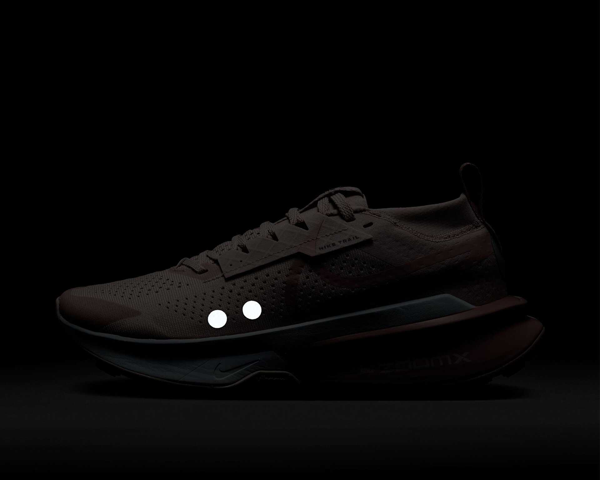 کفش دویدن دنباله دار Zoomx Zegama Trail