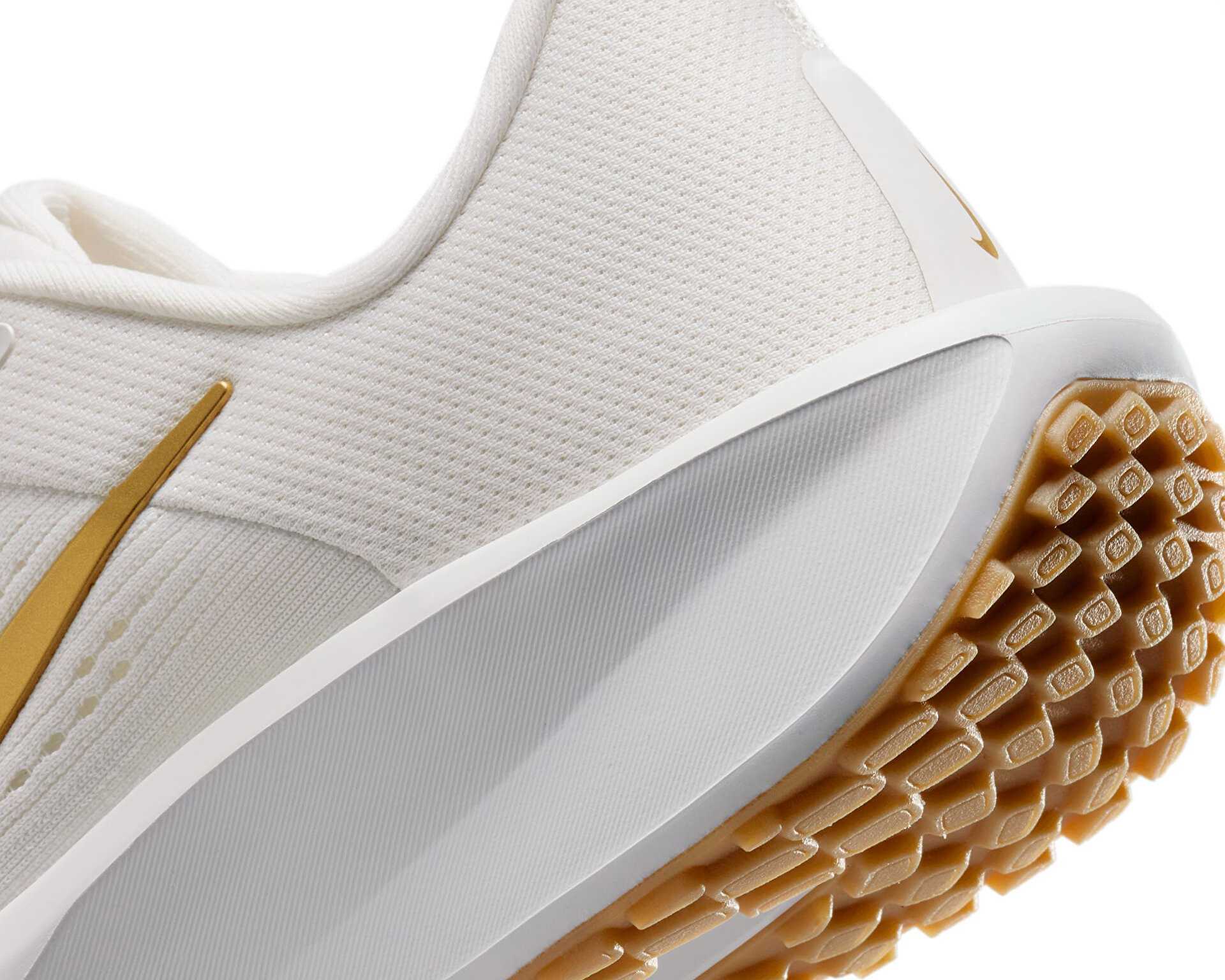 کفش دویدن Quest 5