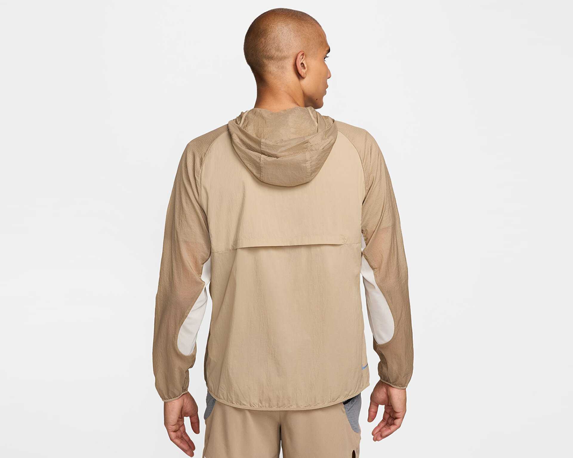 ژاکت دویدن Nike Trail Aireez