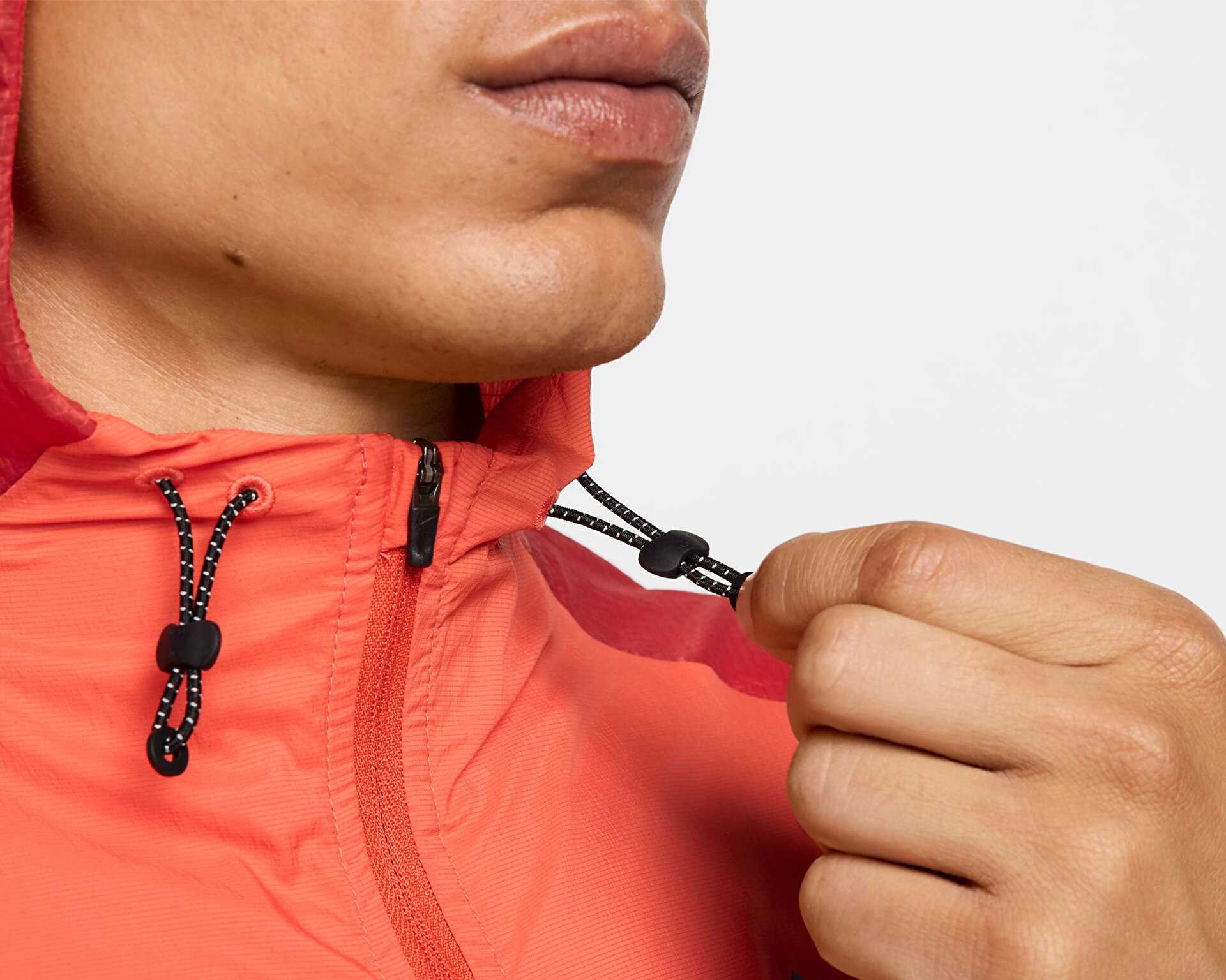 ژاکت دویدن Nike Trail Aireez