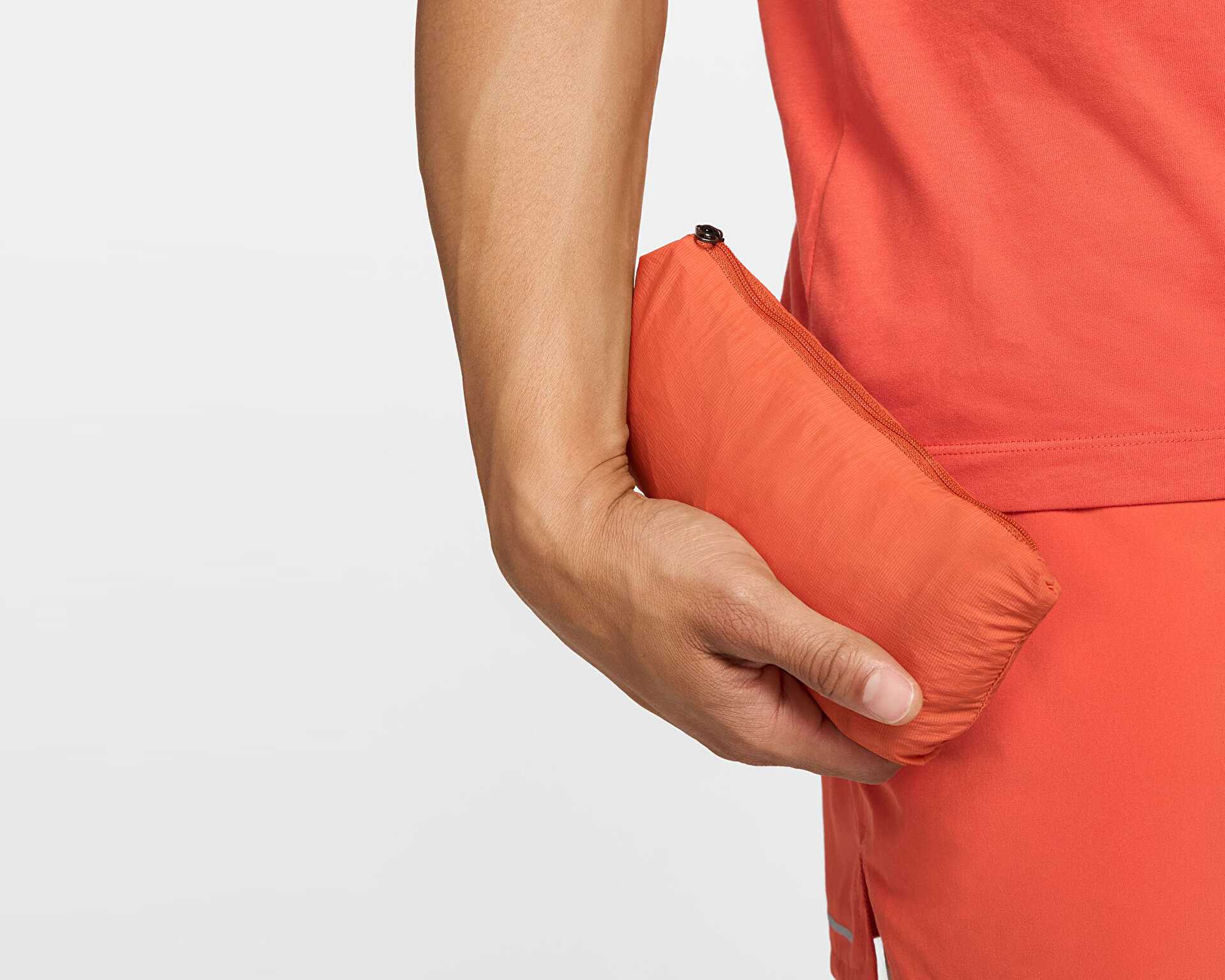 ژاکت دویدن Nike Trail Aireez