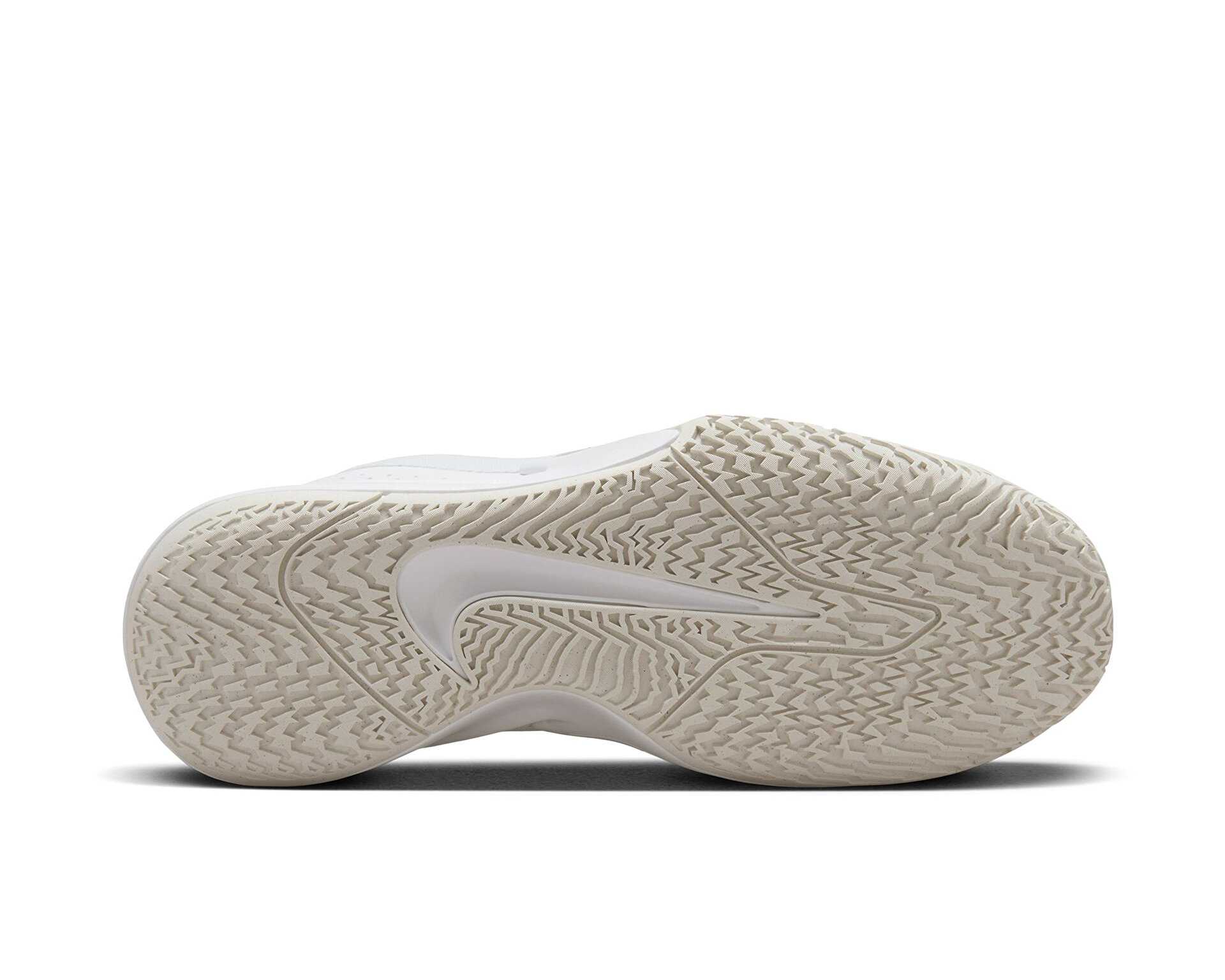 کفش های بسکتبال Precision VI