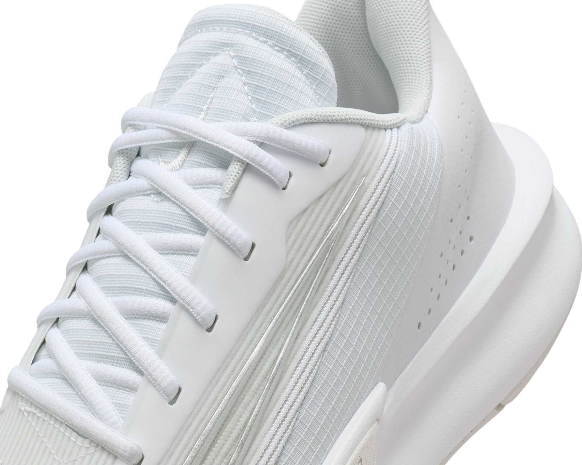 کفش های بسکتبال Precision VI