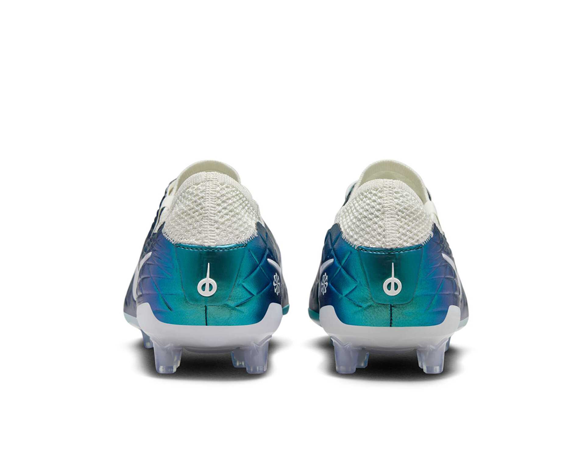 کفش فوتبال با زمین نرم Tiempo Legend 10 Elite