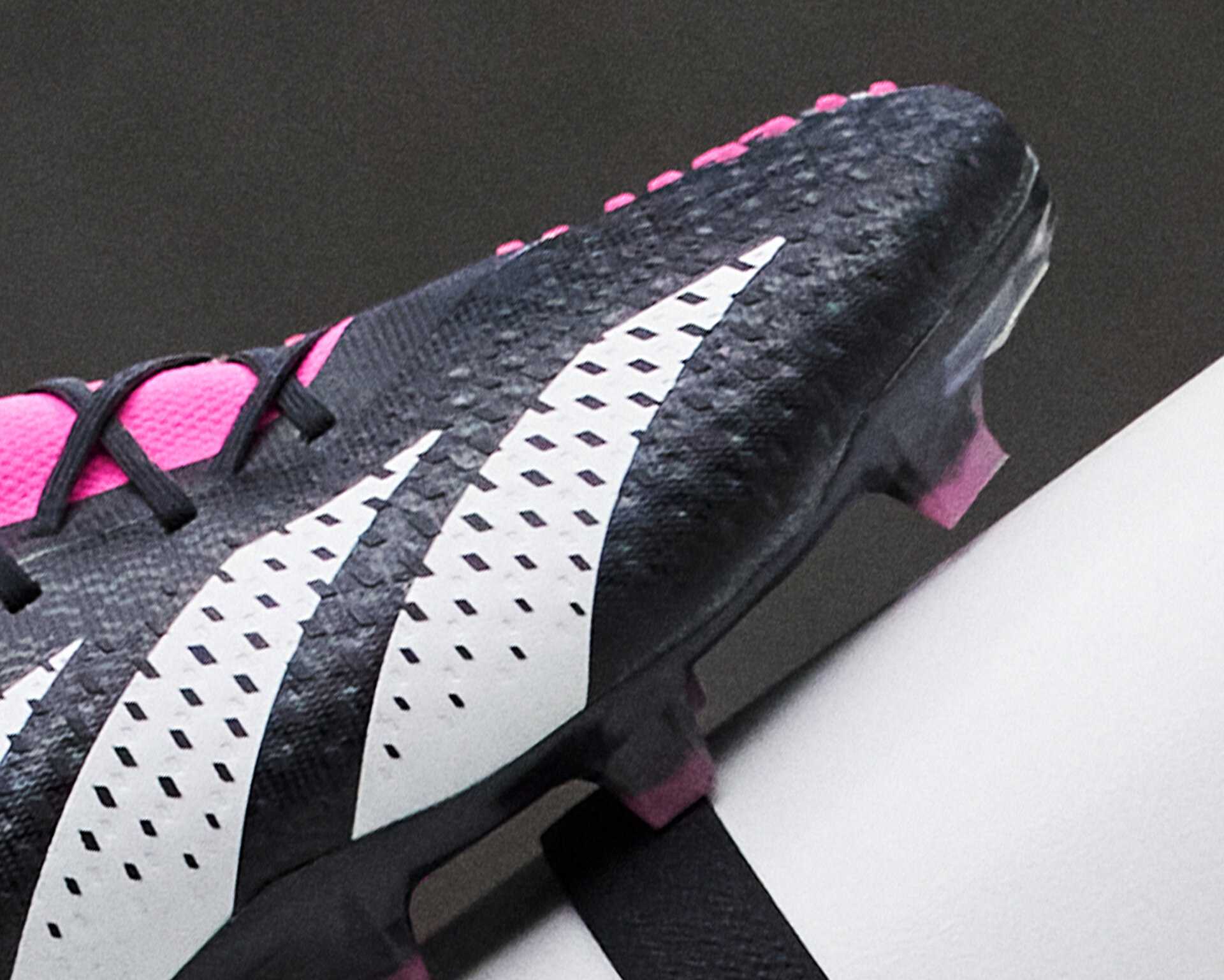 کفش فوتبال چمن Predator Elite Ll Fg