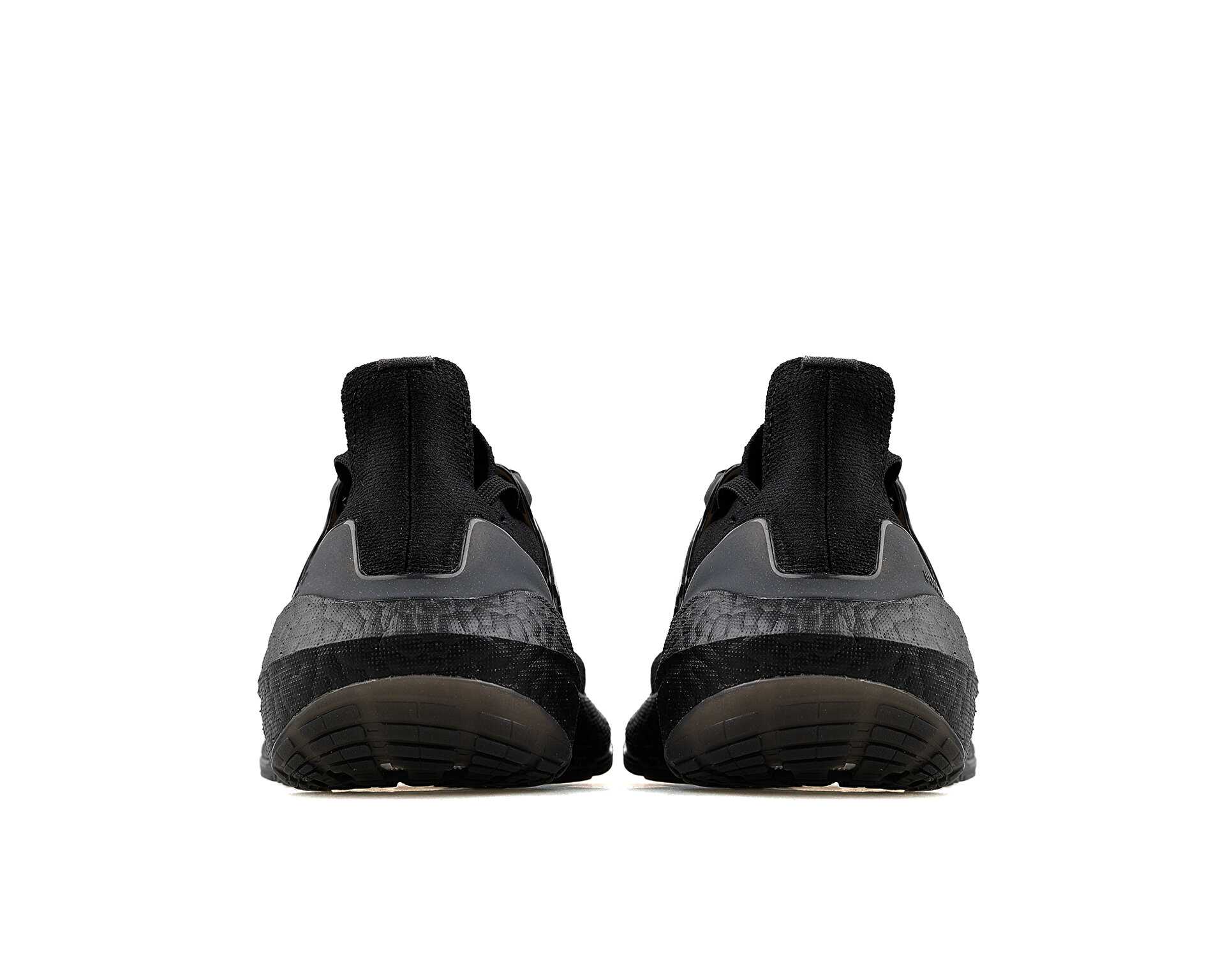 کفش دویدن Ultraboost 22 Made With Nature