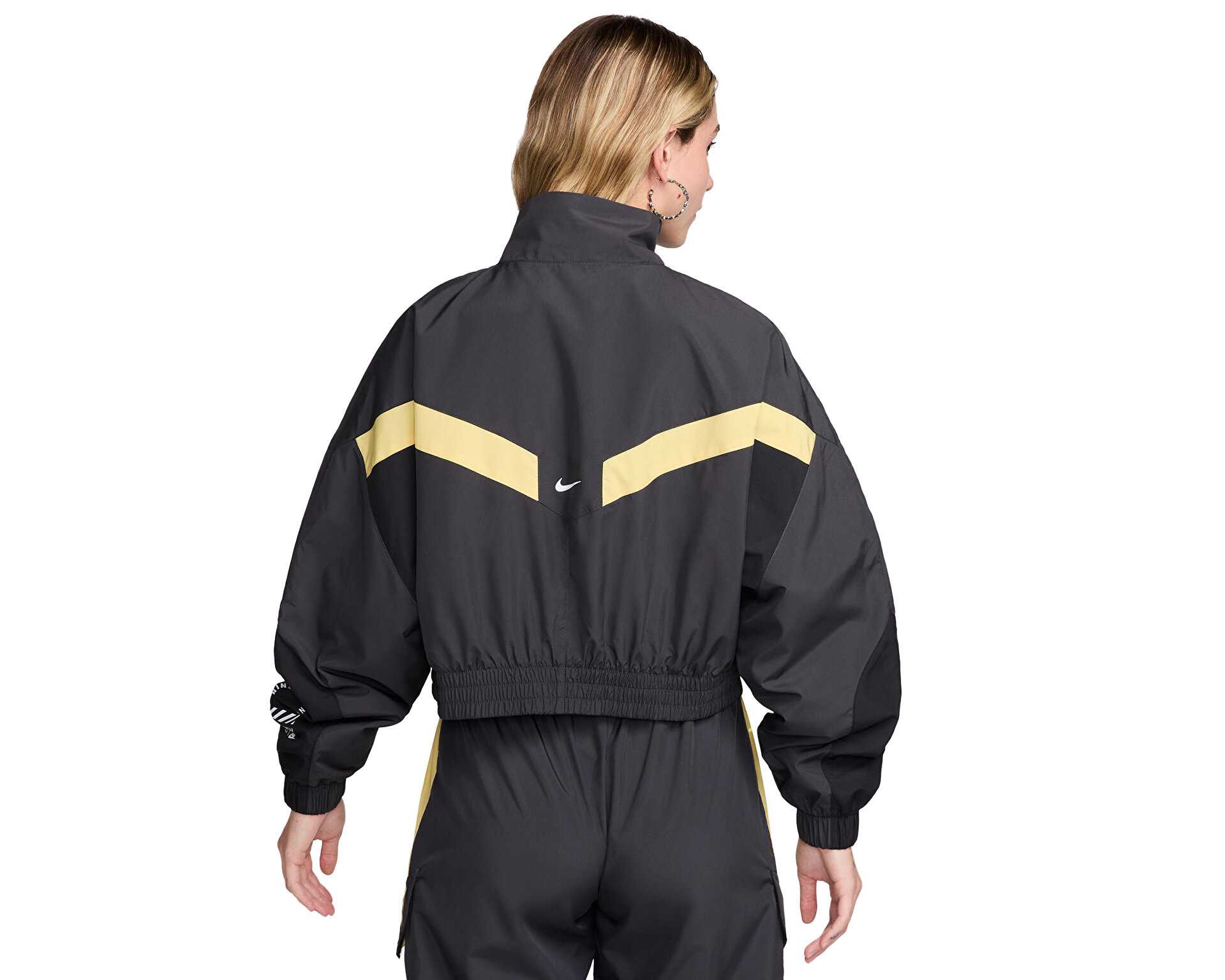 کت غیر رسمی Nike W Nsw Jkt Wvn Street Sw