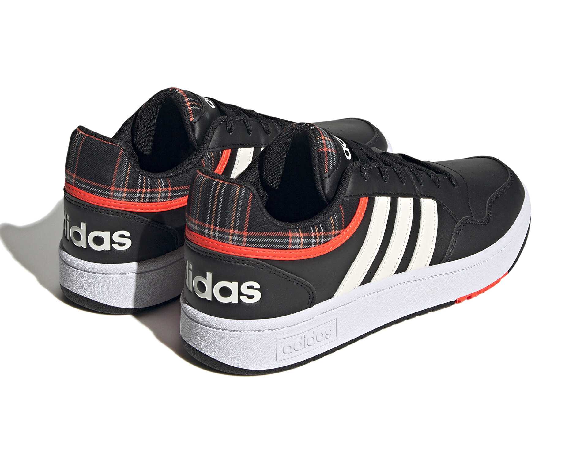 کفش های روزانه جوان Adidas Hoops 3.0 K