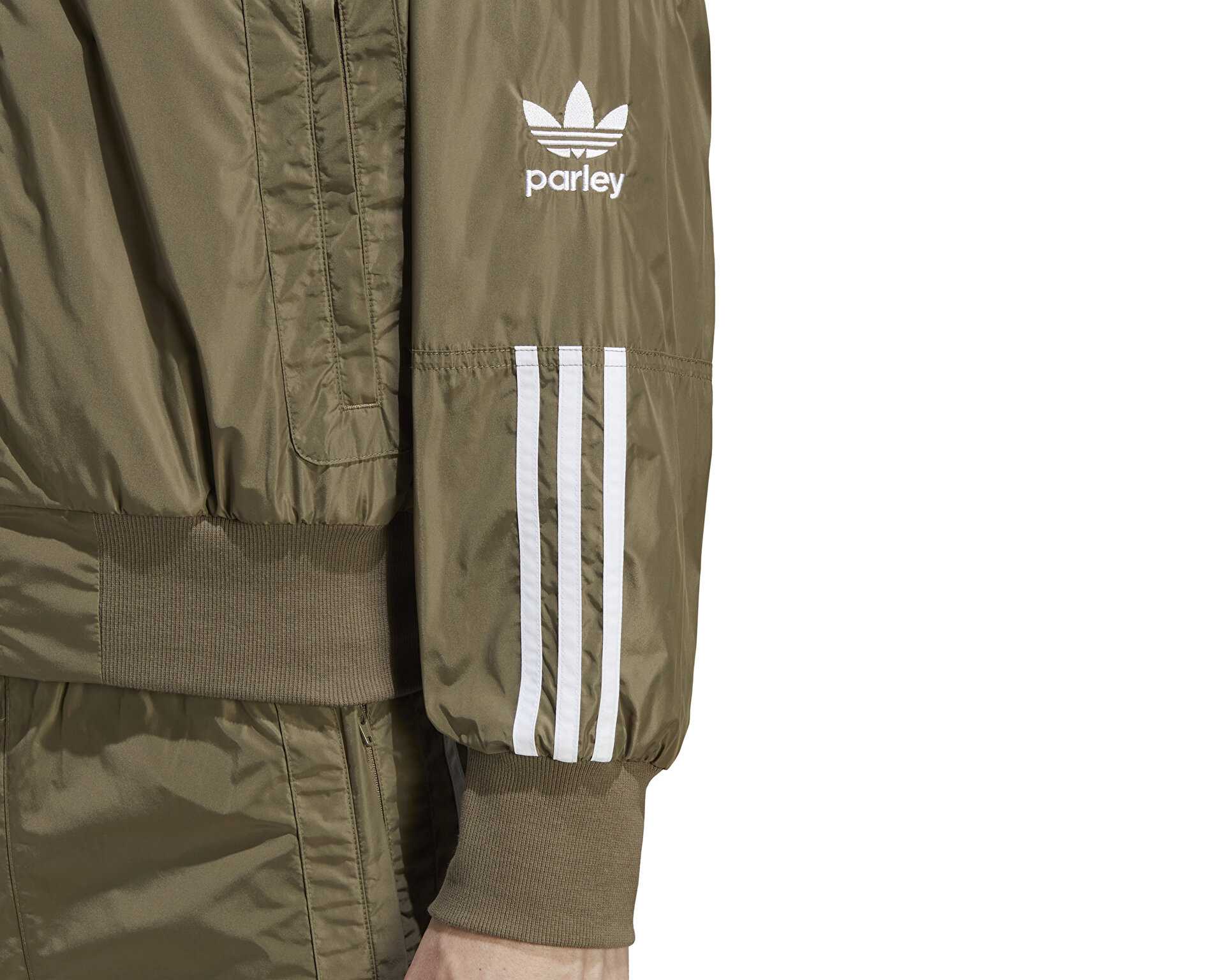 کت غیر رسمی Adicolor Parley