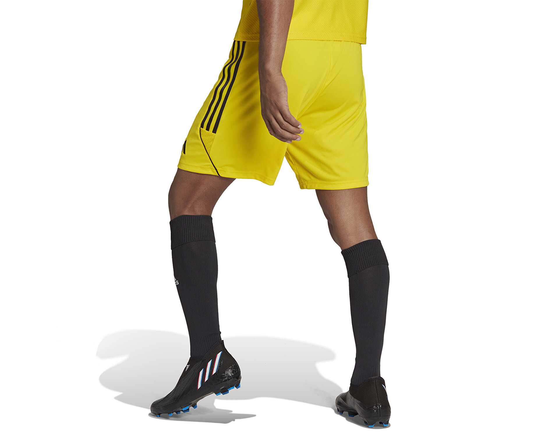 شورت تمرینی فوتبال Tiro 23 Sho