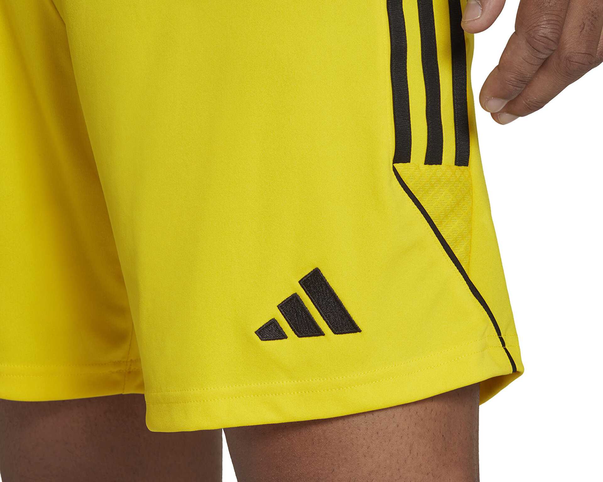 شورت تمرینی فوتبال Tiro 23 Sho