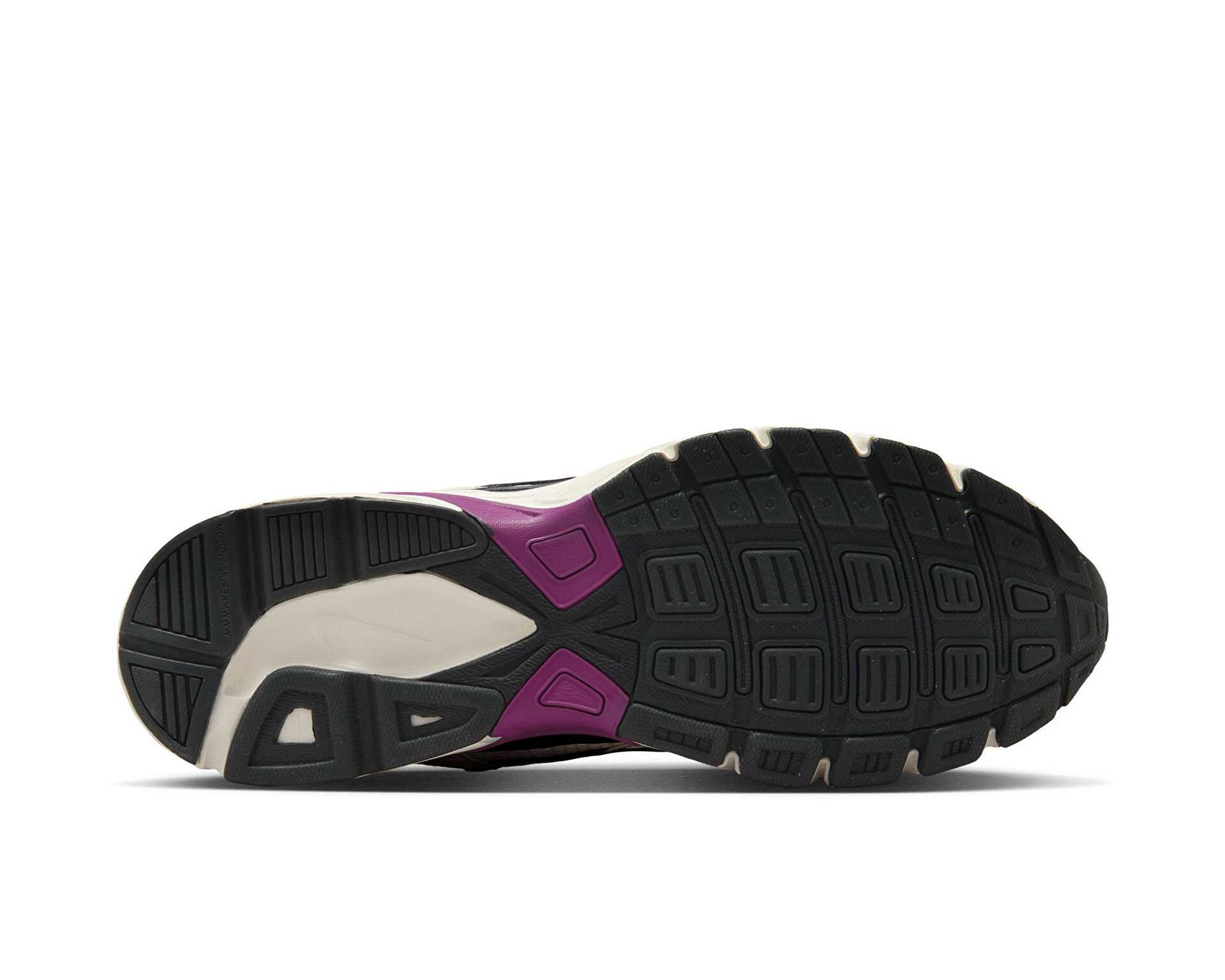 کفش های روزانه Initiator