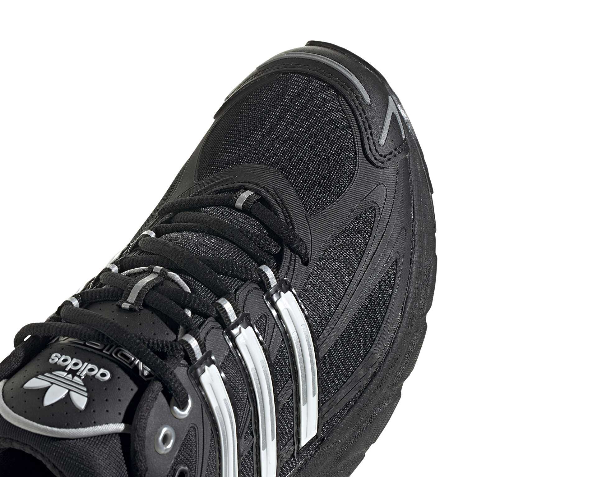 کفش های روزانه Adistar Cushion