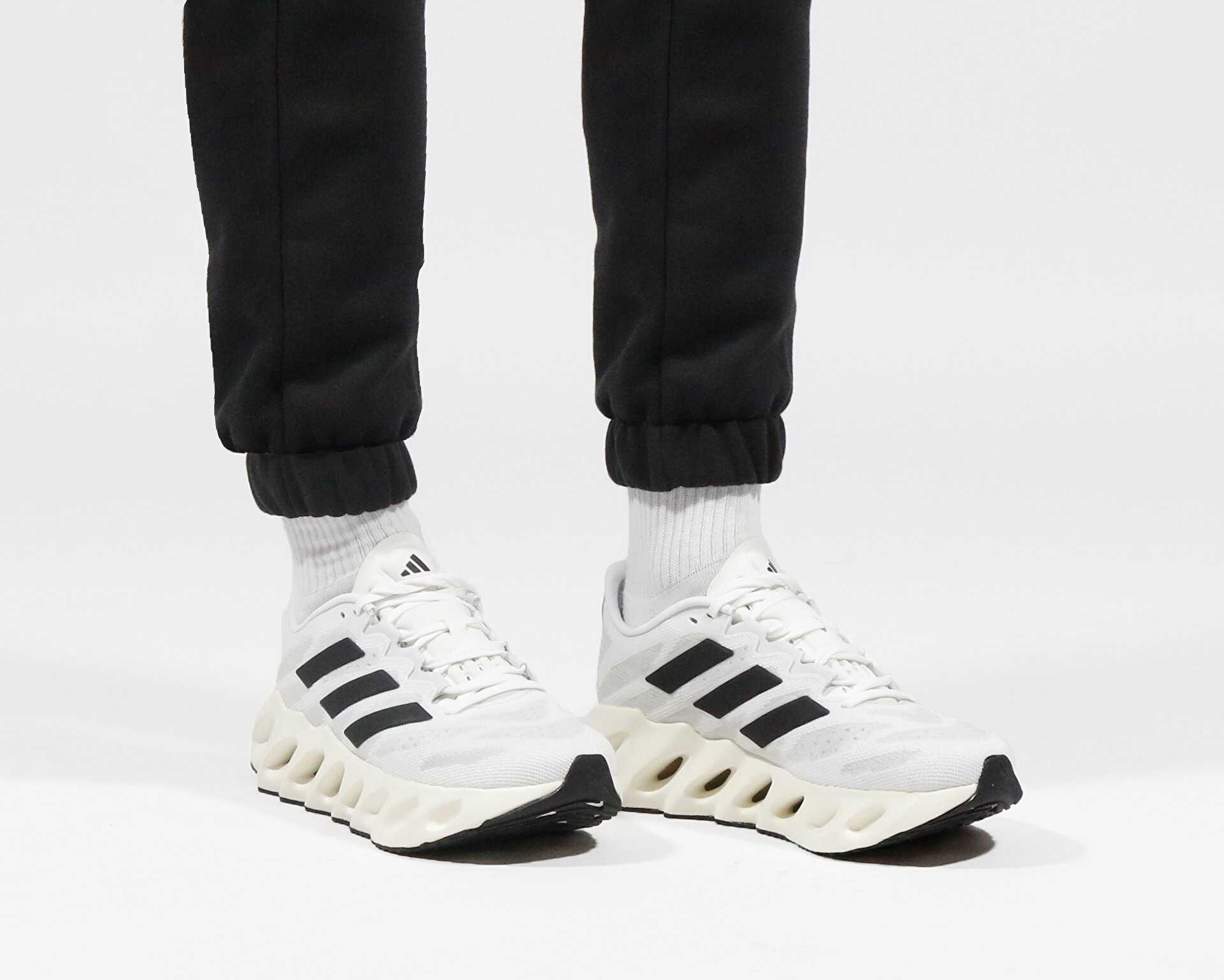 کفش دویدن Shift Fwd W