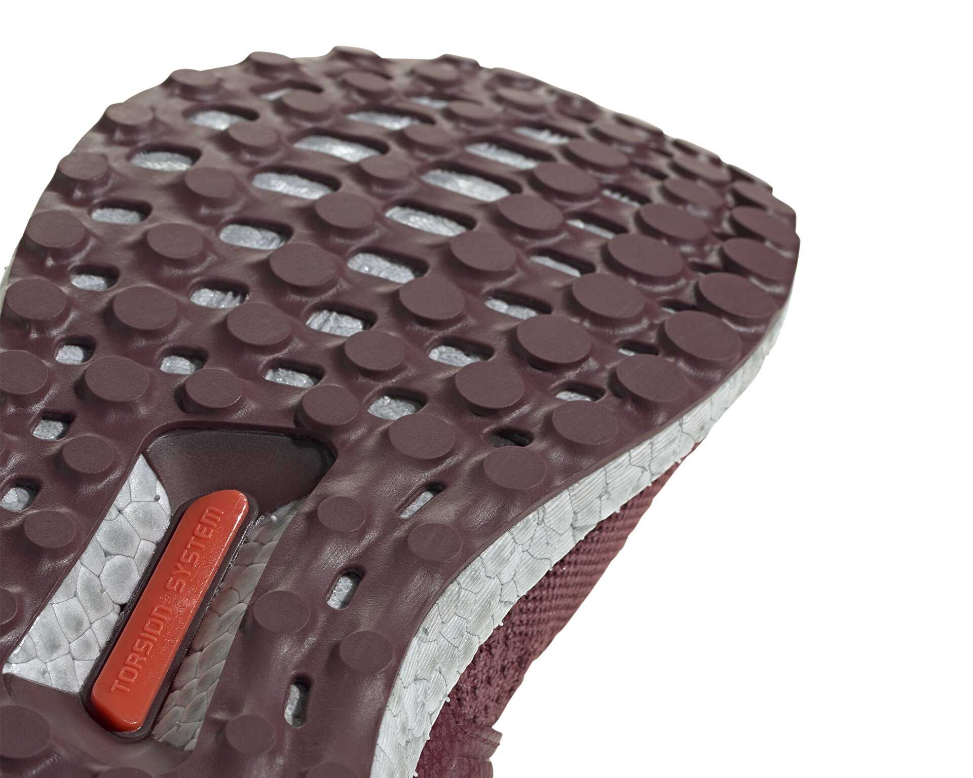 کفش دویدن Ultraboost 5.0 Dna W