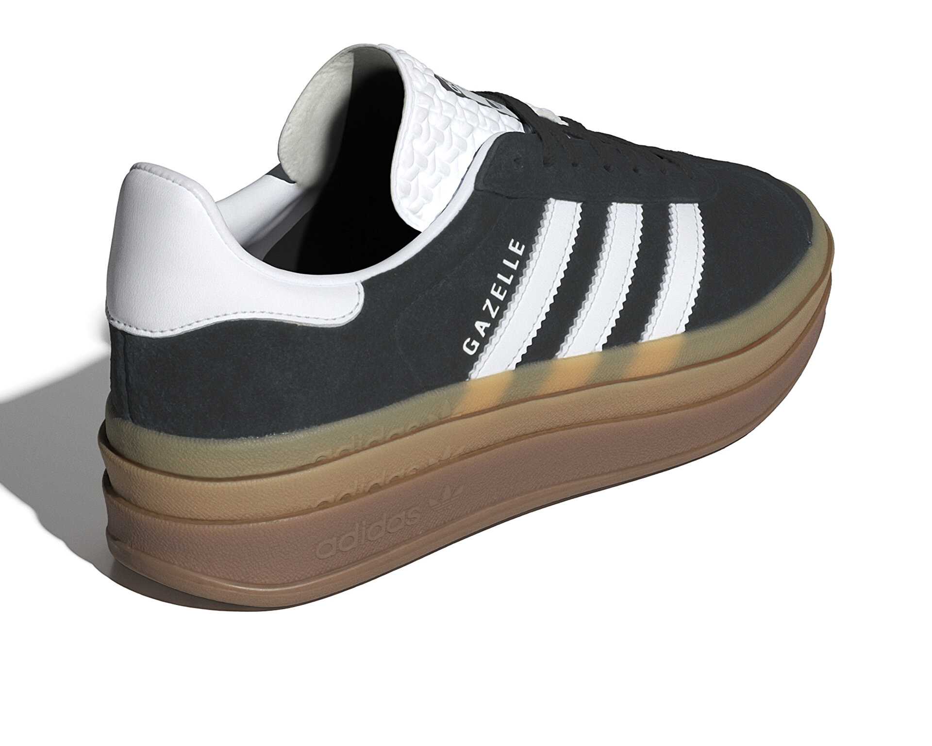 کفش های روزانه Adidas Gazelle 85