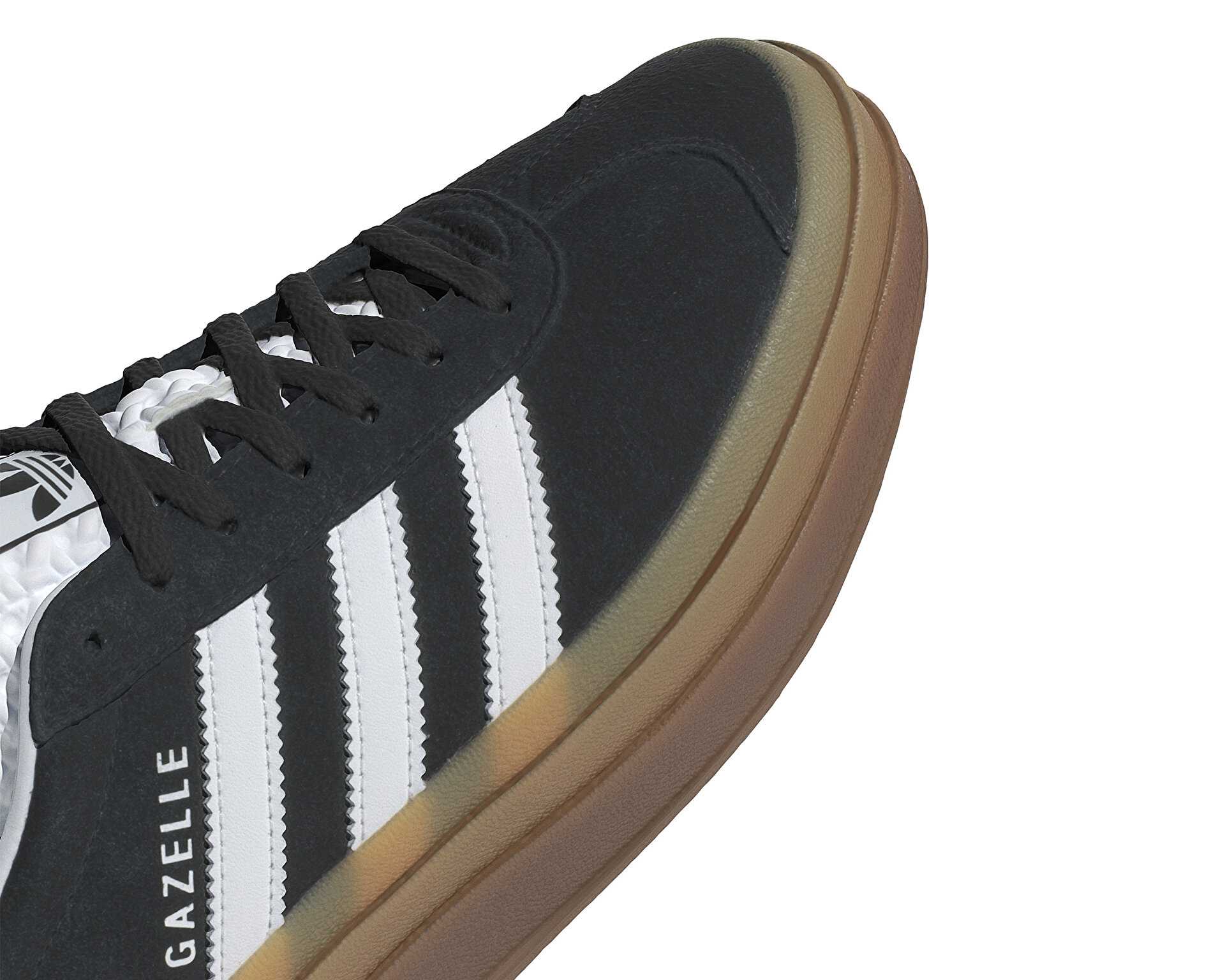 کفش های روزانه Adidas Gazelle 85